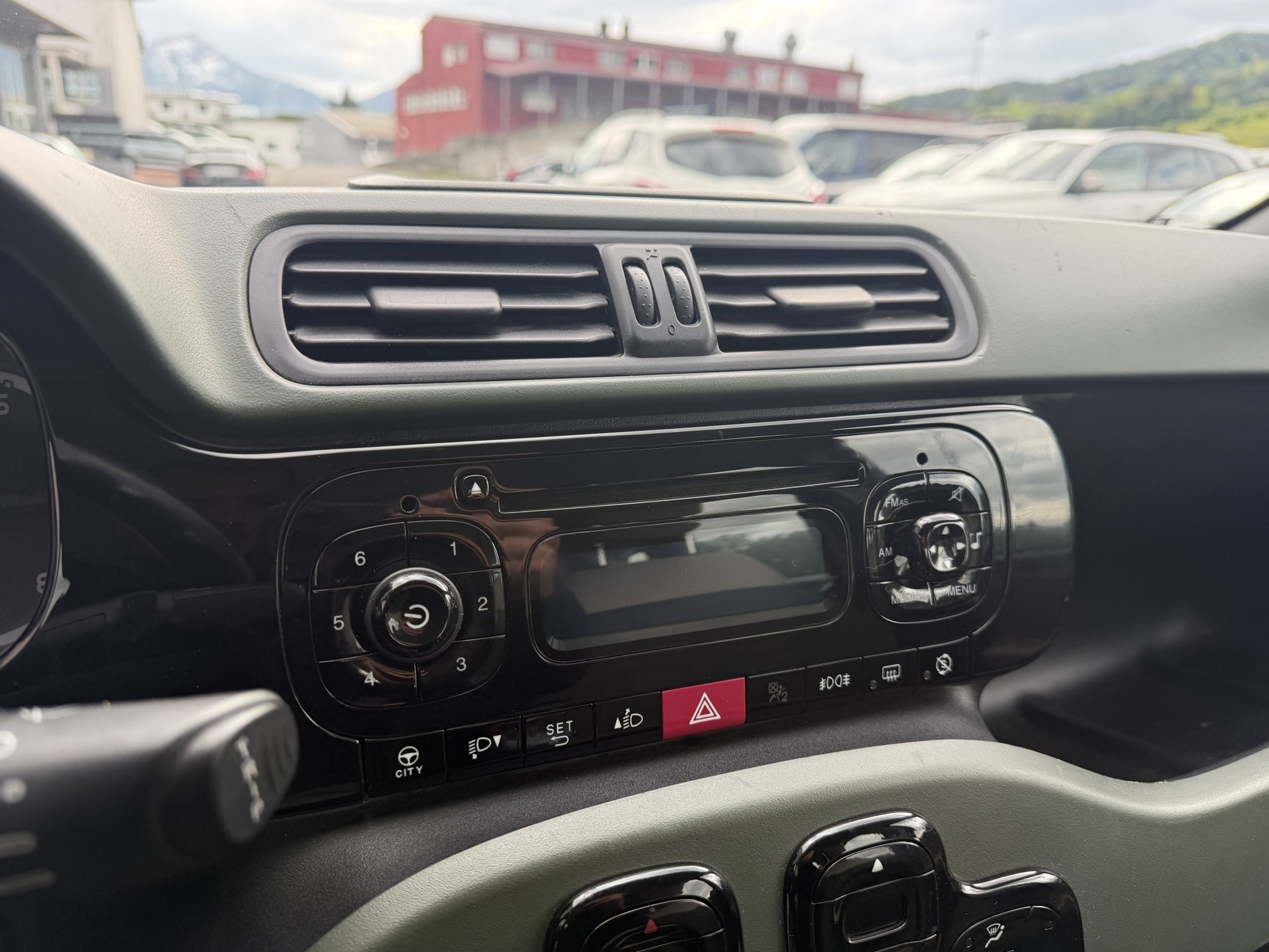 FIAT Panda 0.9 Twinair Turbo Climbing 4x4-image-10