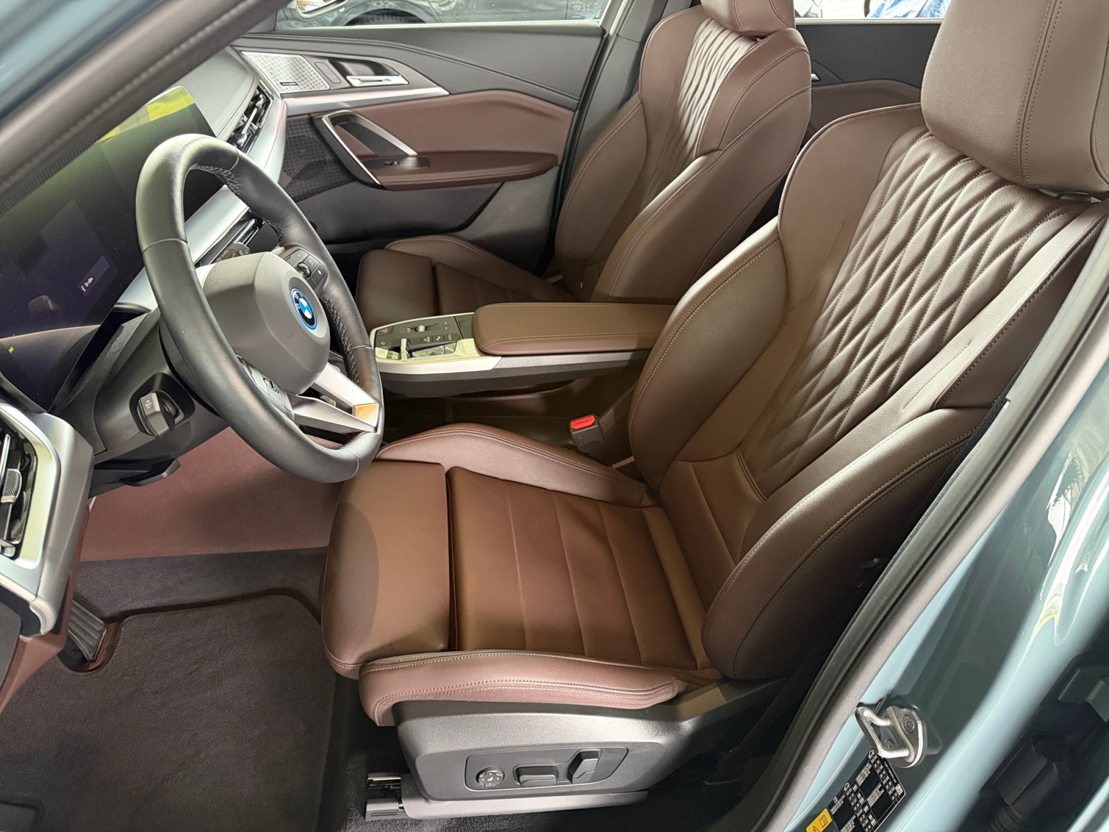 BMW X1 30e xDrive-image-8