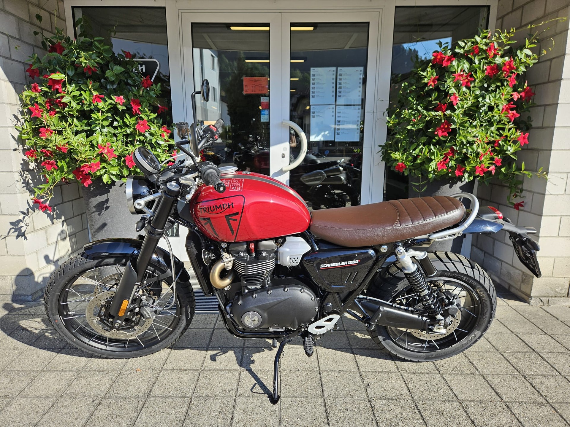 TRIUMPH Scrambler 1200 X-image-4