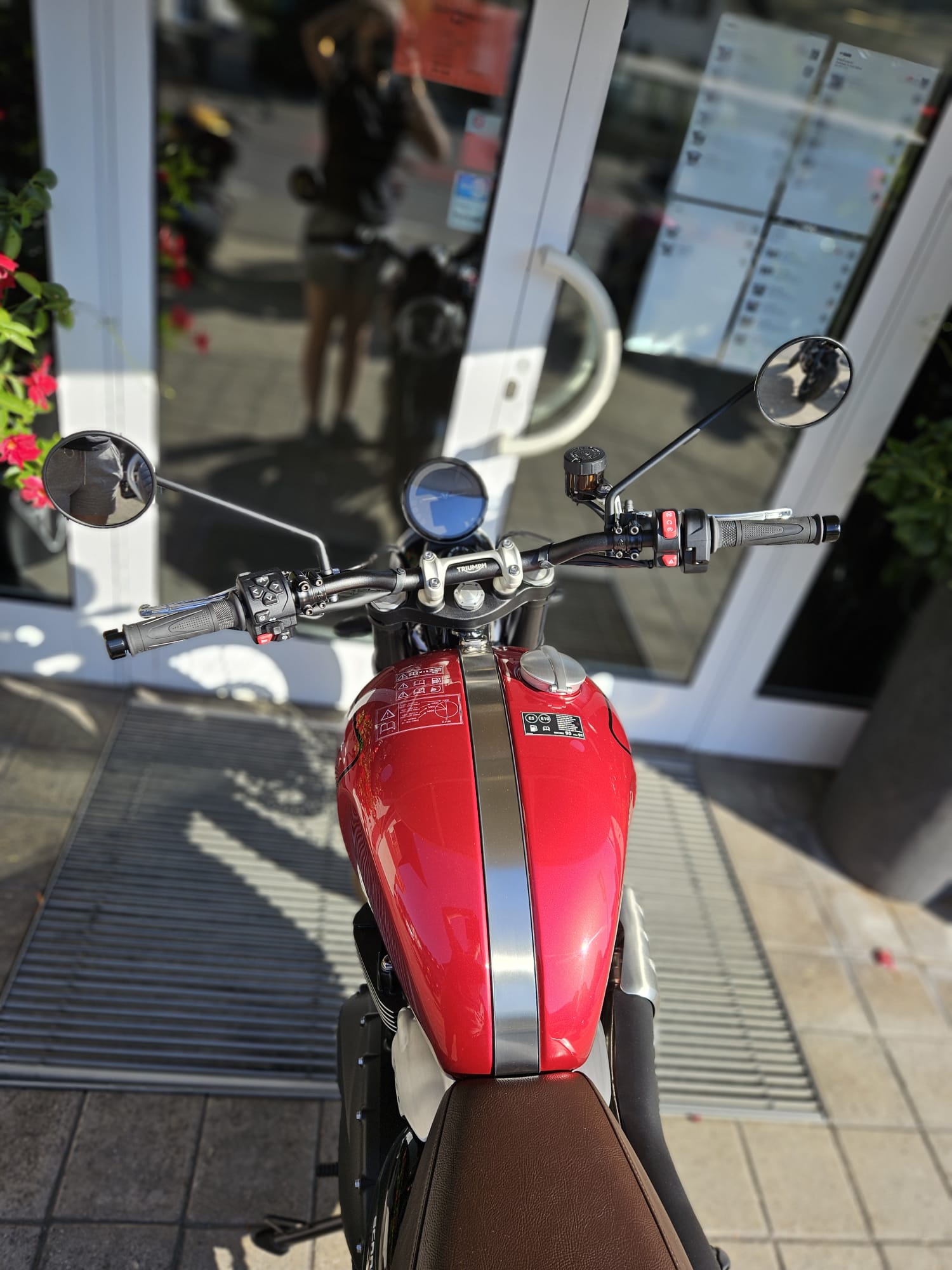 TRIUMPH Scrambler 1200 X-image-9