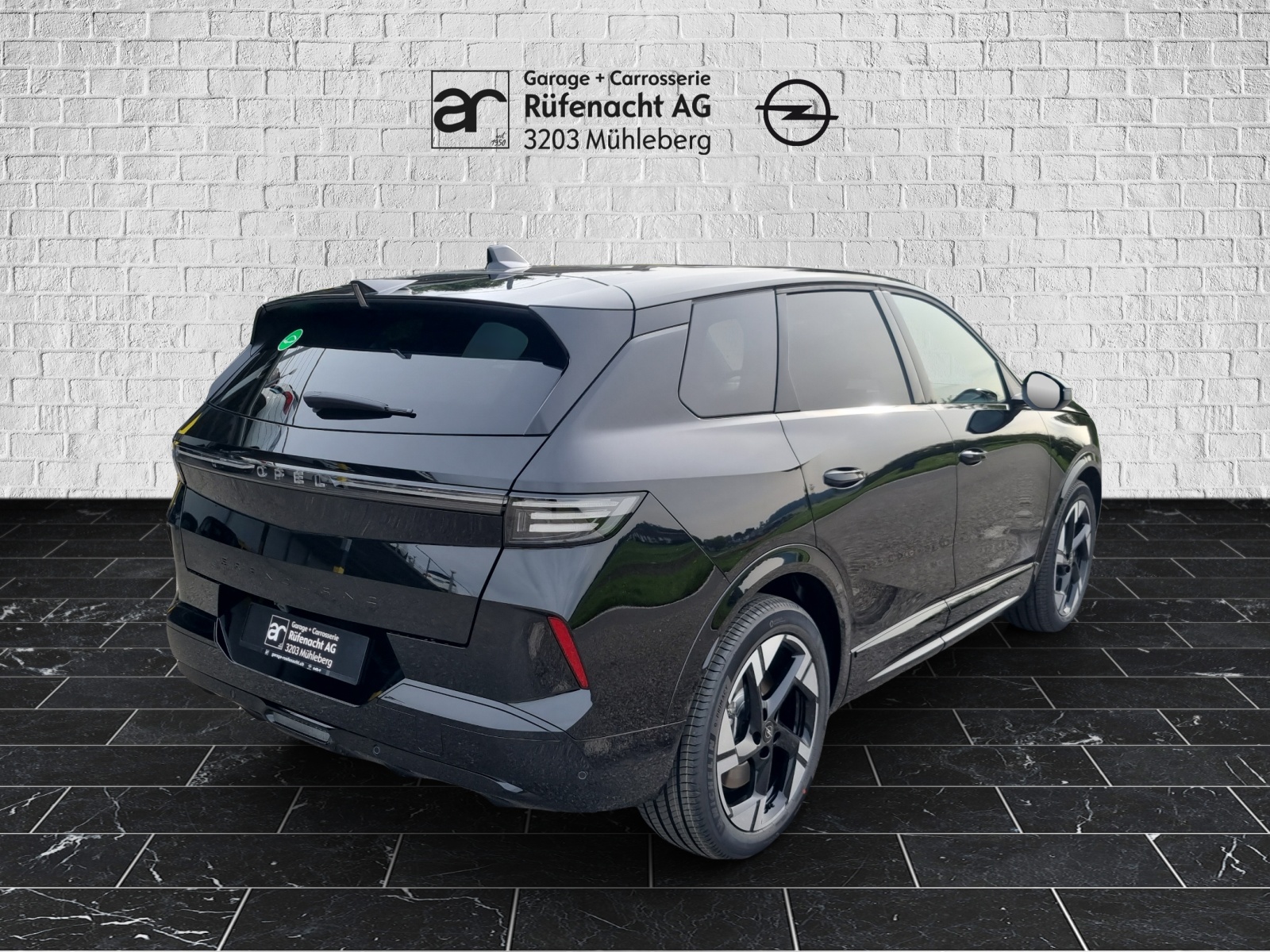 OPEL Grandland-e GS-showroom-element-1