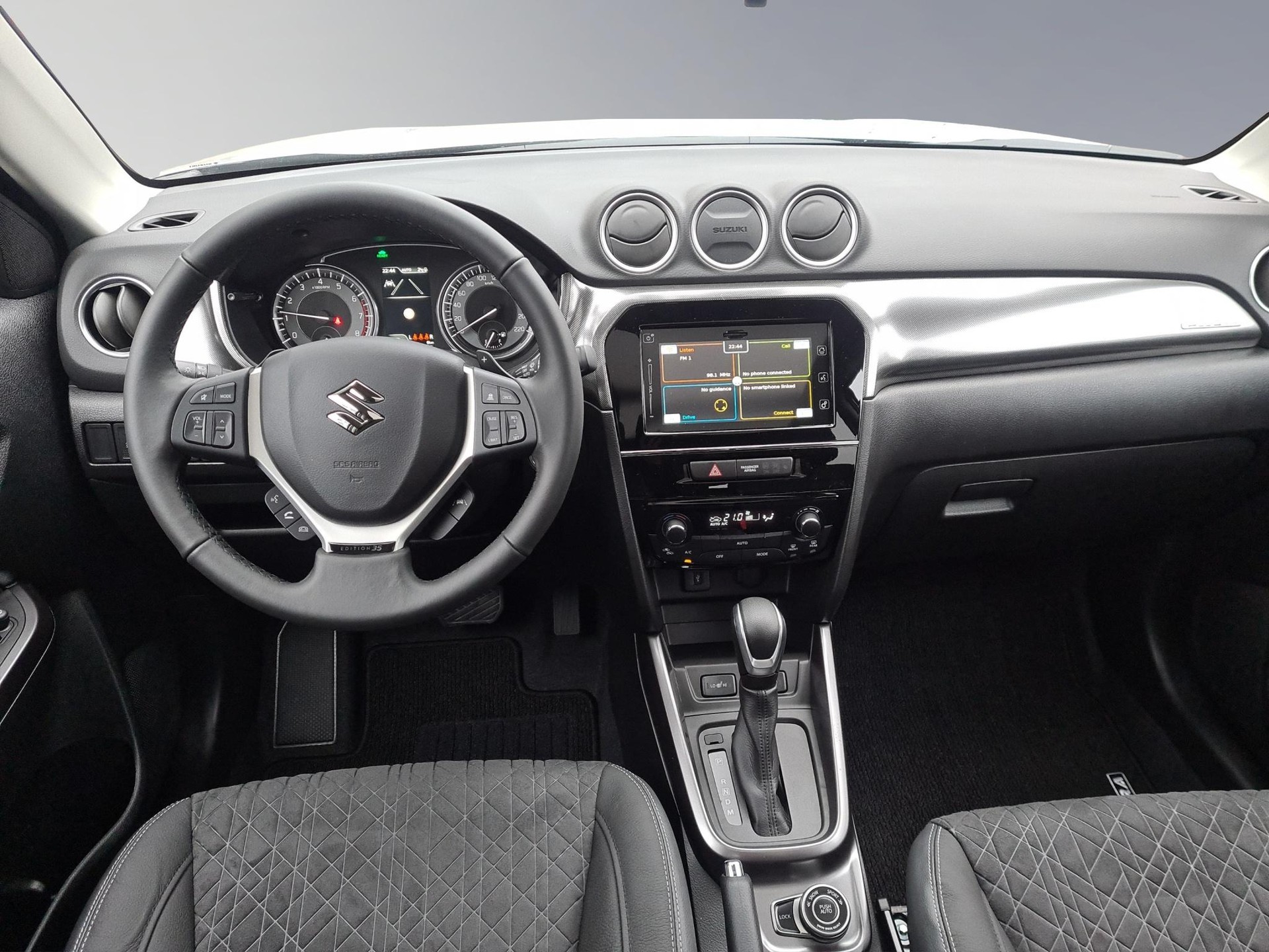 SUZUKI Vitara 1.5 Top Hybrid Edition 35 4x4-image-11