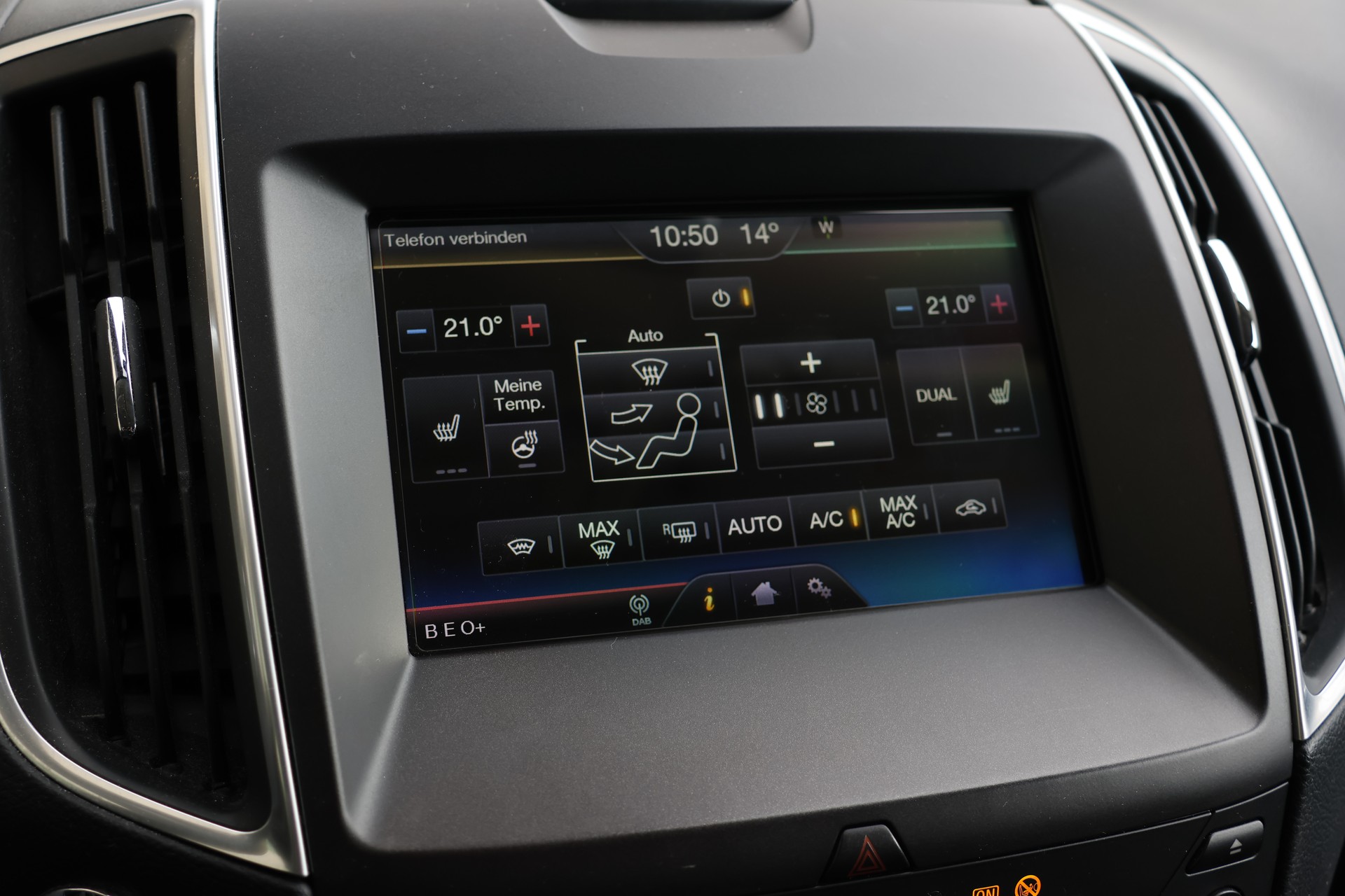 FORD S-Max 2.0 TDCi ST-Line AWD PowerShift 7 Plätzer mit AHK-image-23