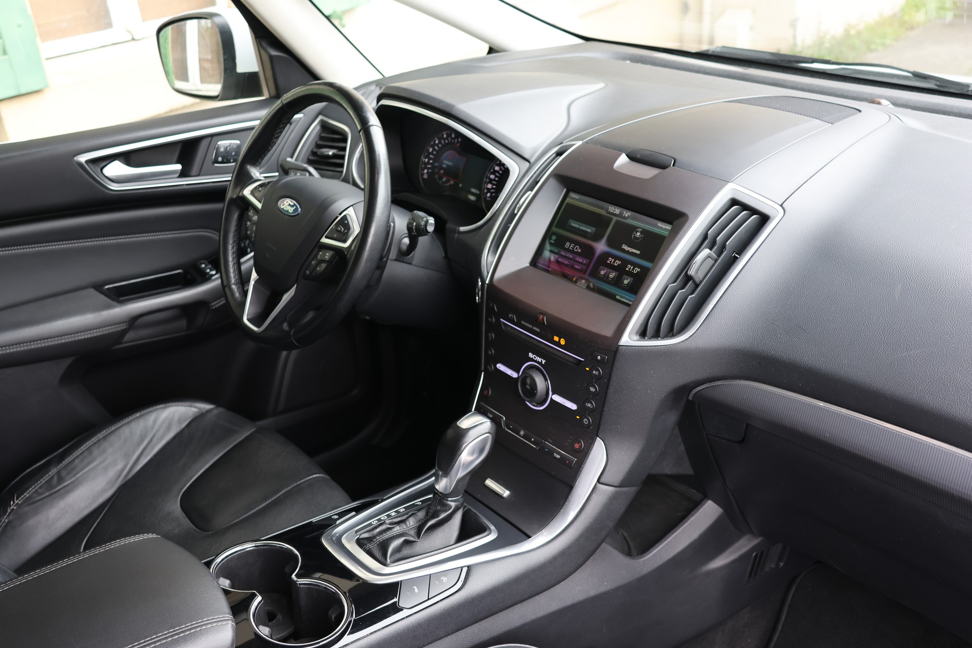FORD S-Max 2.0 TDCi ST-Line AWD PowerShift 7 Plätzer mit AHK-image-10
