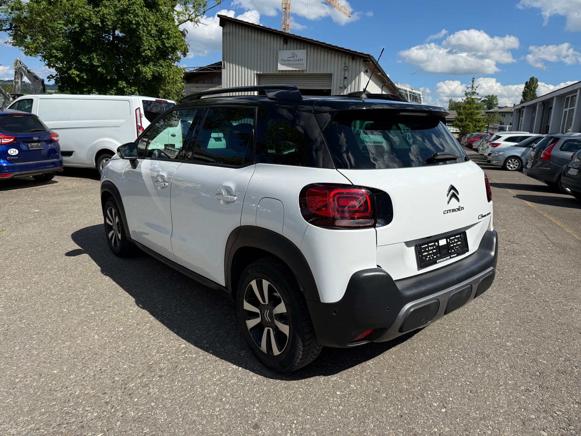CITROEN C3 Aircross 1.2i PureTech Shine EAT-showroom-element-3