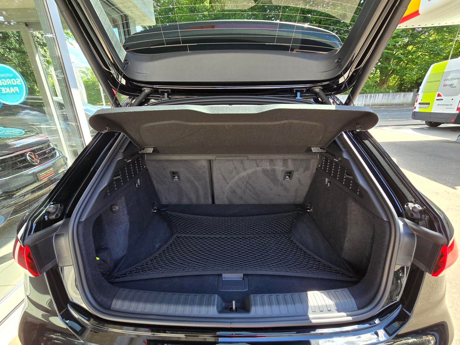 AUDI A3 Sportback 35 TFSI advanced Attraction S-tronic-image-15