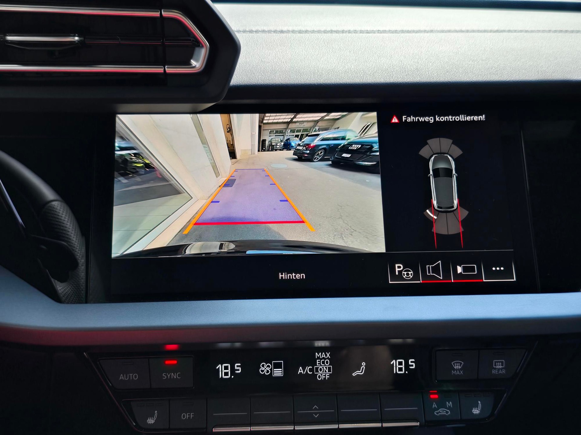 AUDI A3 Sportback 35 TFSI advanced Attraction S-tronic-image-10