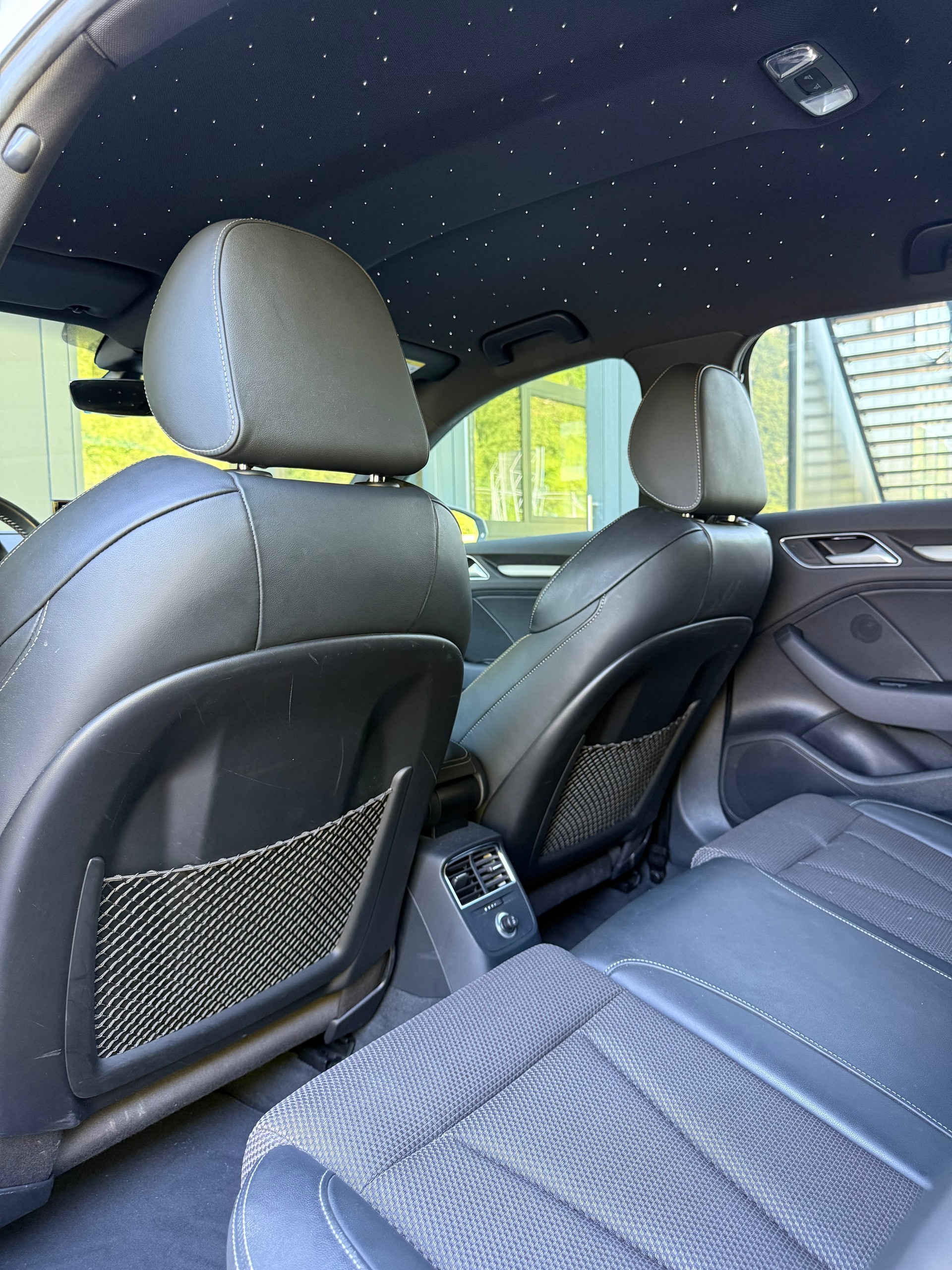 AUDI A3 Sportback 40 TFSI S-Line Sport Attraction quattro S-tronic-image-11