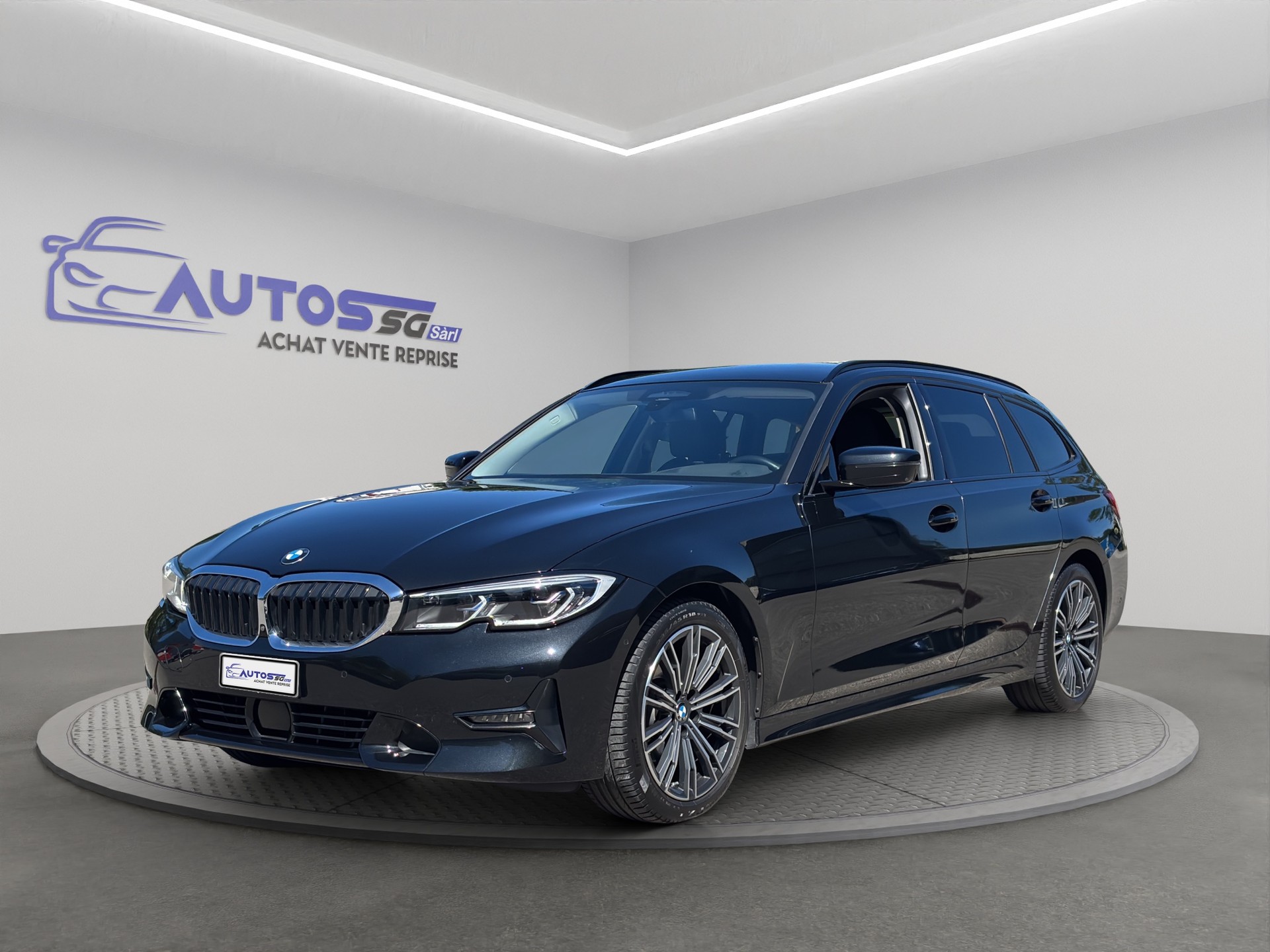 BMW 320d xDrive Touring Luxury Line Steptronic