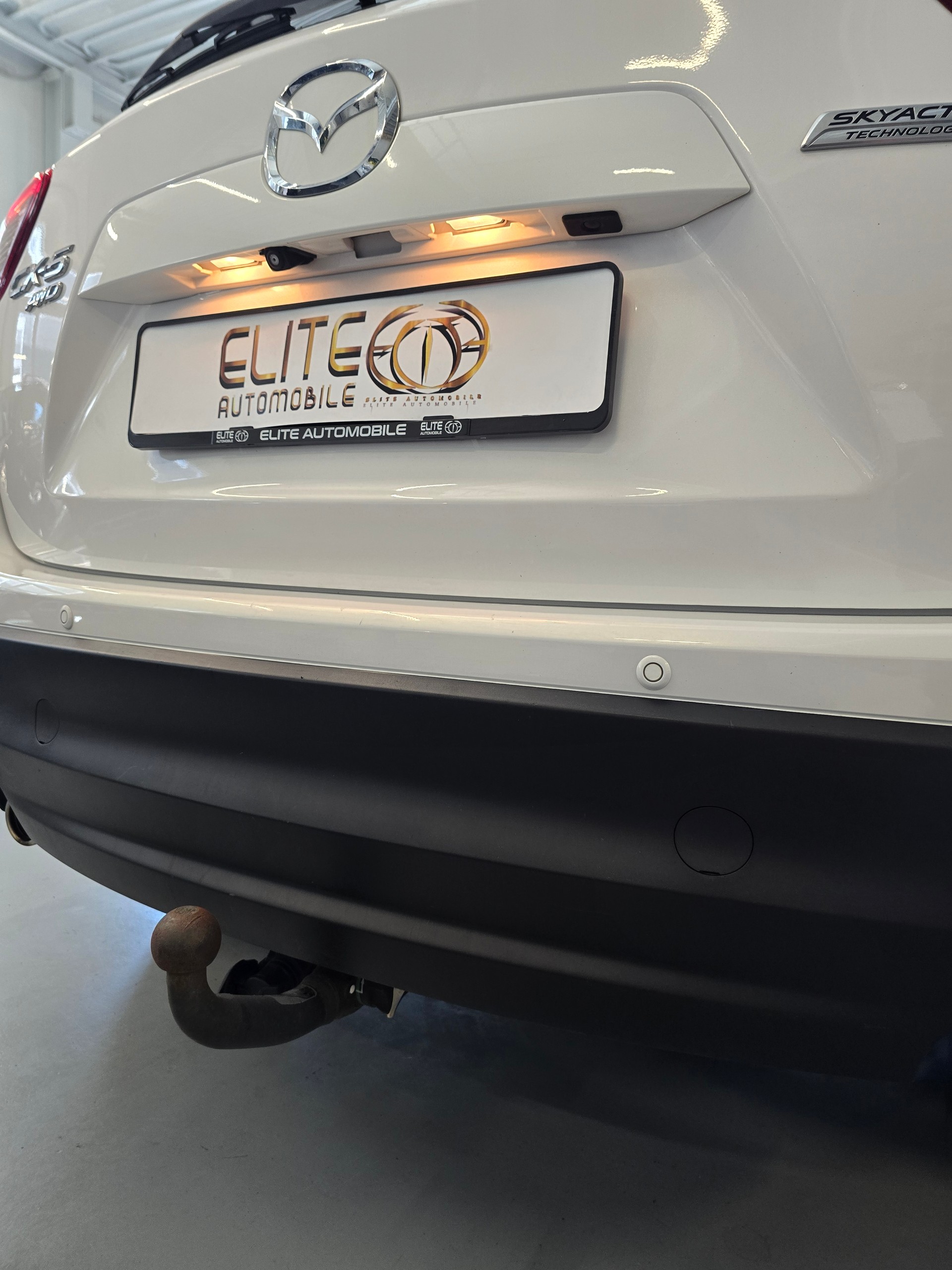 MAZDA CX-5 2.2 D HP Revolution AWD Automatic-image-10