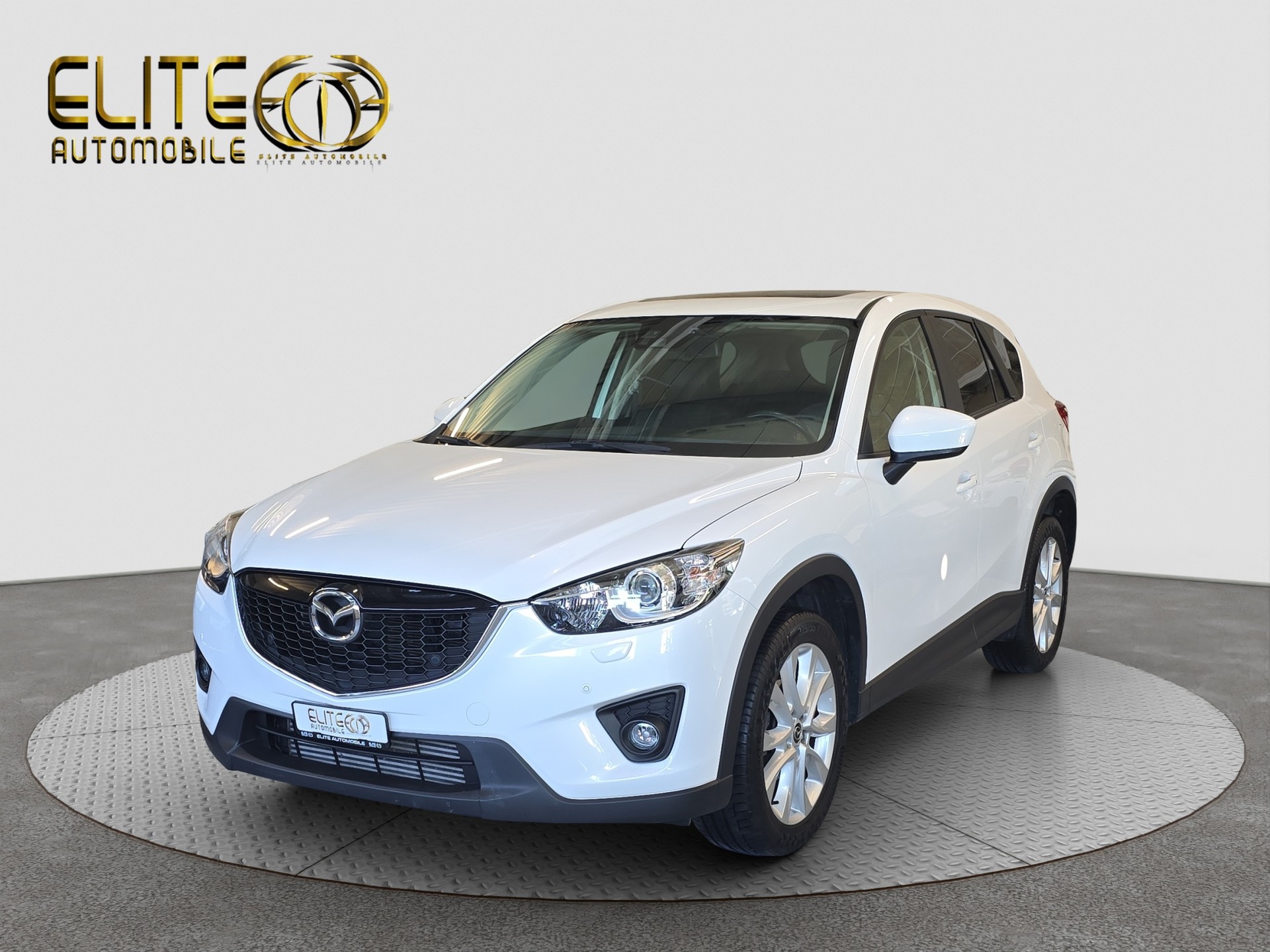 MAZDA CX-5 2.2 D HP Revolution AWD Automatic-showroom-element-3