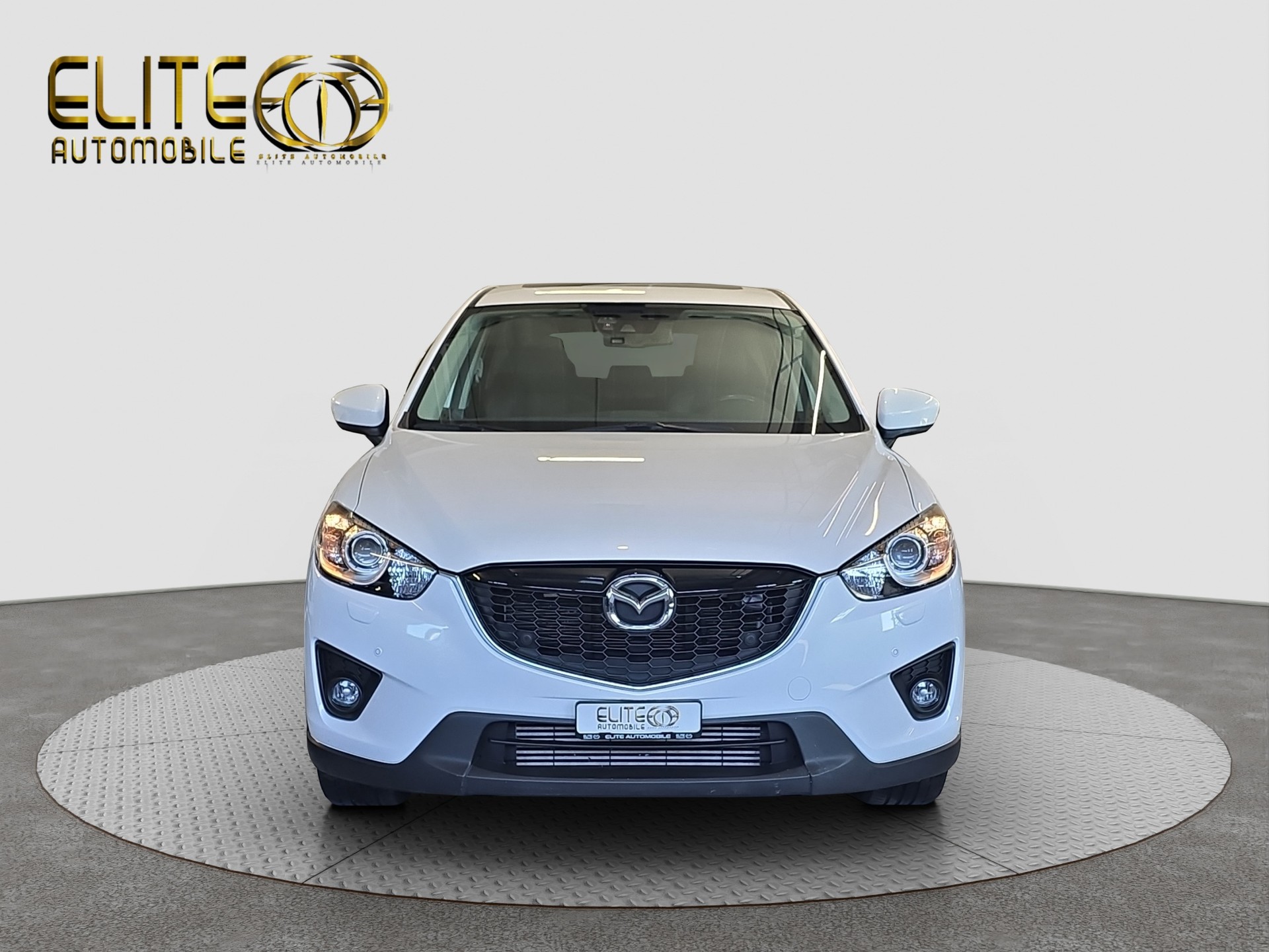 MAZDA CX-5 2.2 D HP Revolution AWD Automatic-showroom-element-1