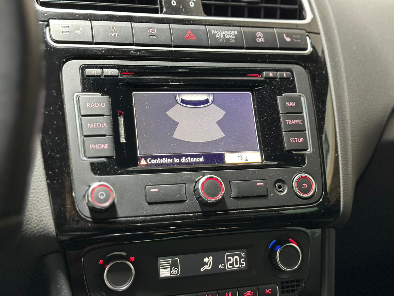VW Polo 1.4 TSI BlueGT DSG-image-13