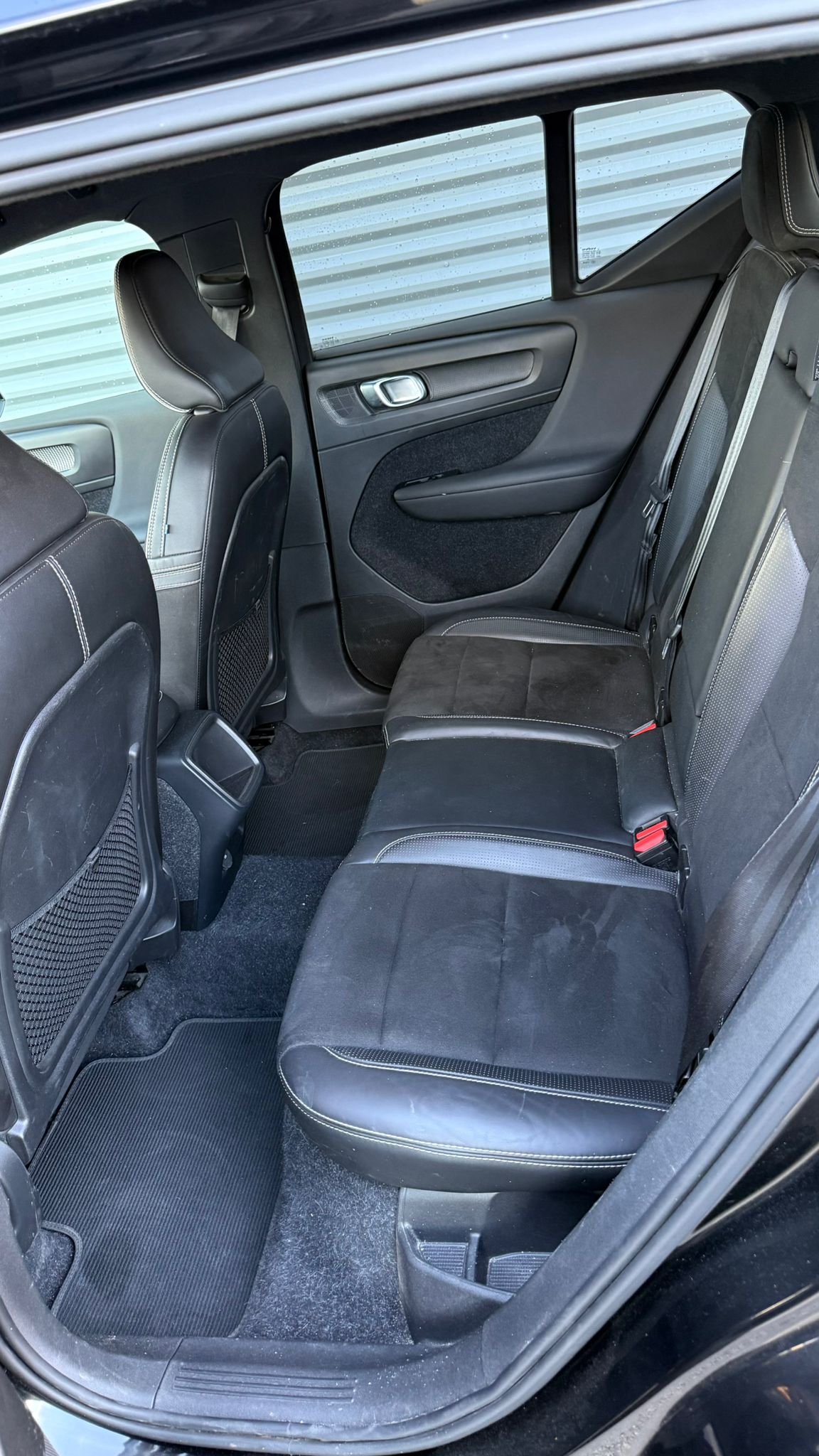 VOLVO XC40 T4 AWD R-Design Geartronic-image-11