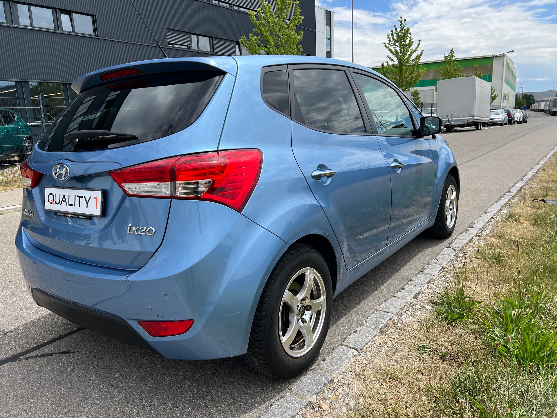 HYUNDAI iX20 1.6 Style Automatic-image-9