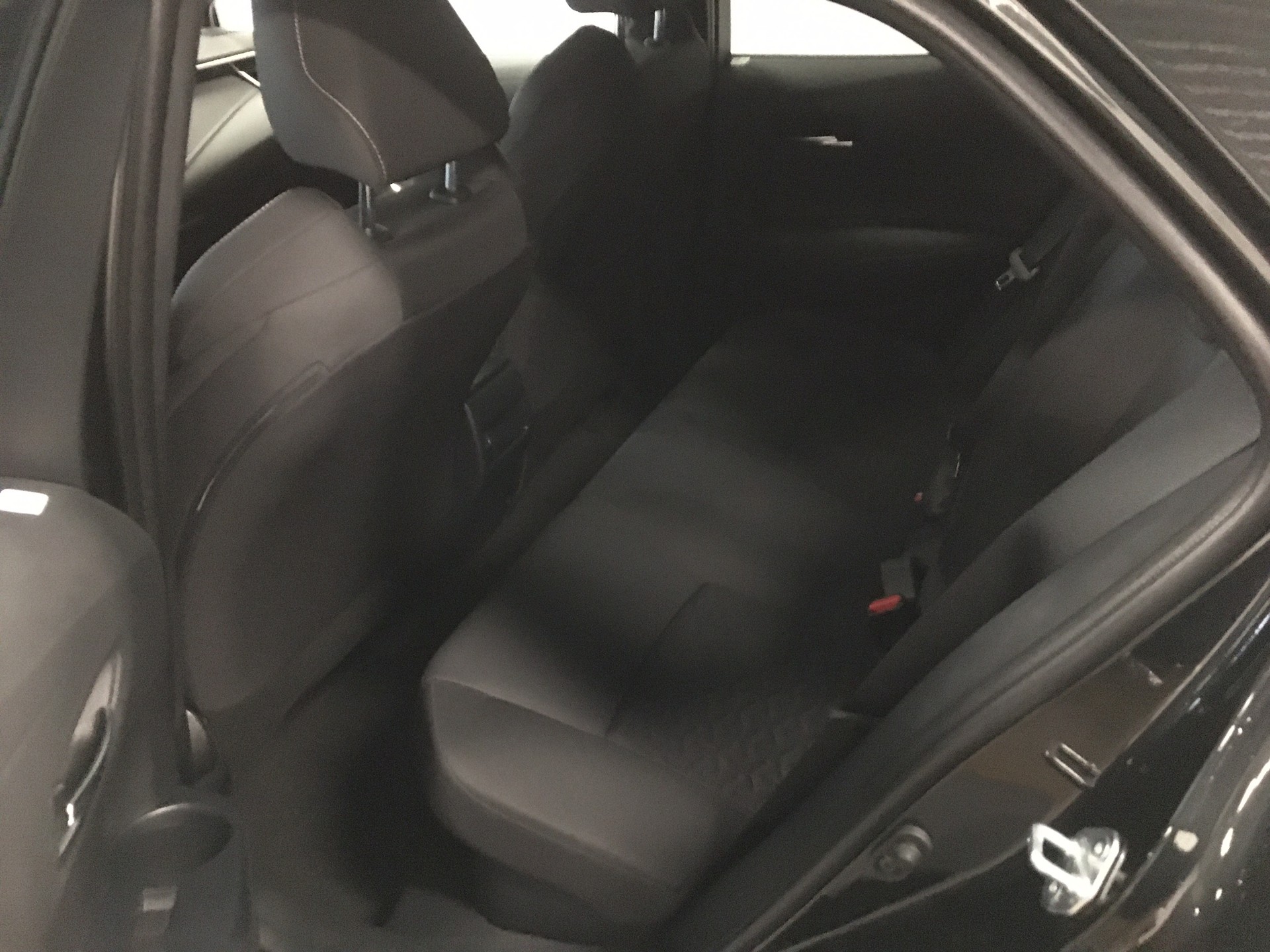 TOYOTA COROLLA Hb 2.0 Hsd Trend 5P-image-4