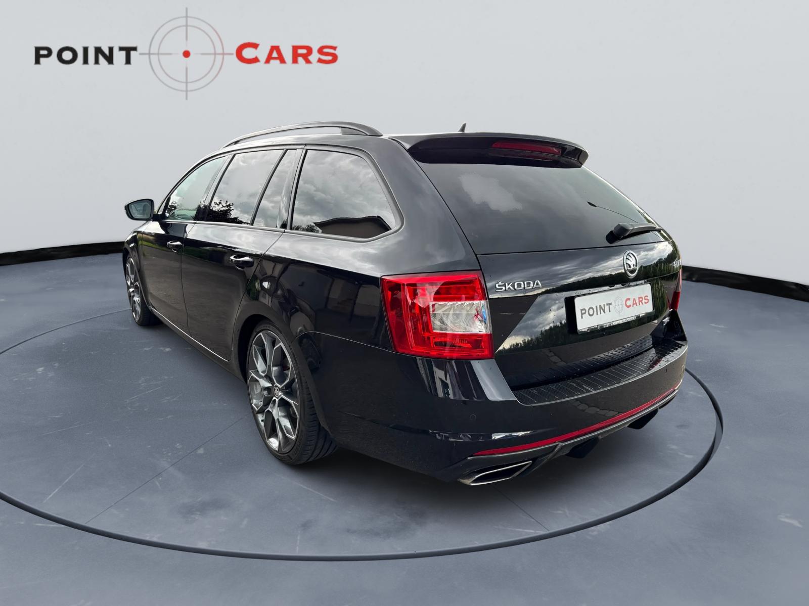 SKODA Octavia Combi 2.0 TSI RS XTREME DSG-image-2
