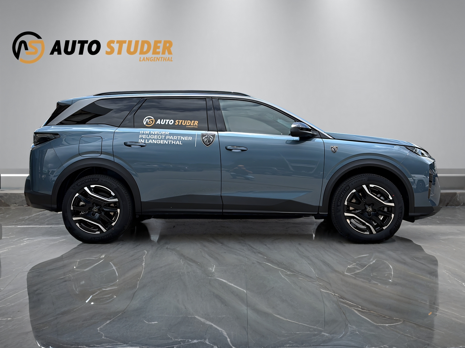 PEUGEOT 5008 1.6 PHEV 225 GT-image-12