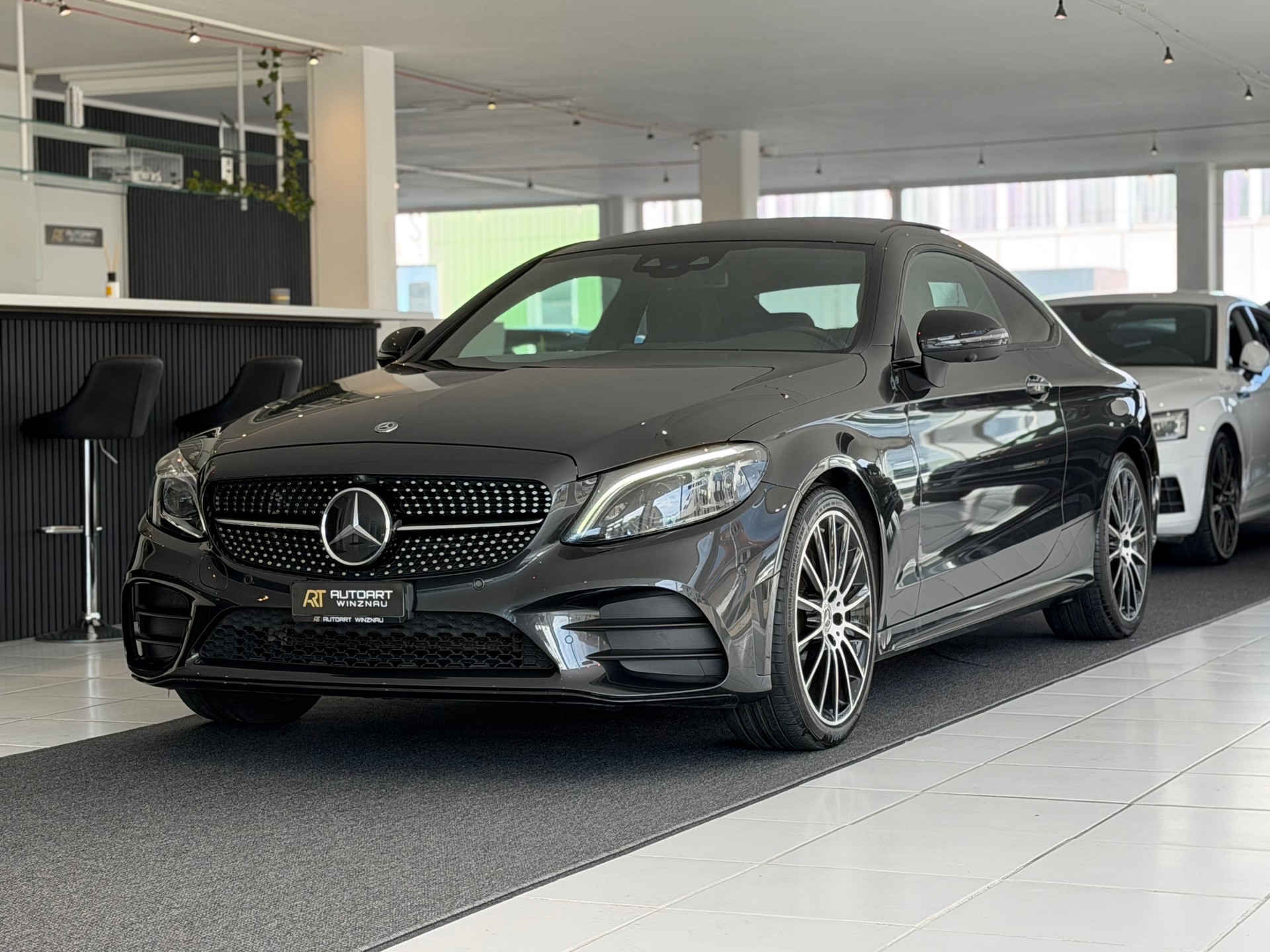 MERCEDES-BENZ C 200 Coupé 4Matic AMG Line 9G-Tronic **ab MFK & Service**