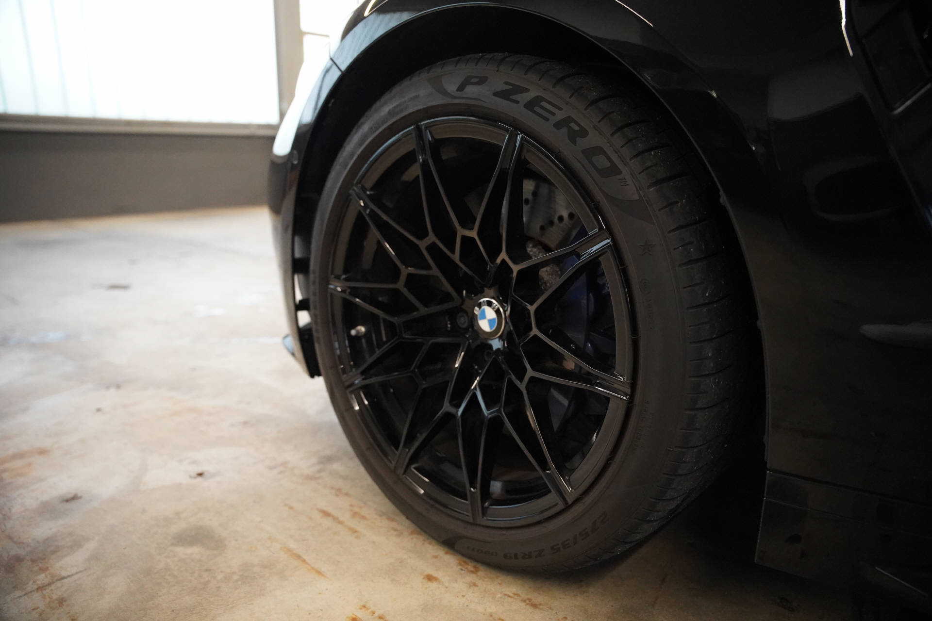 BMW M4 Cabrio Competition M xDrive-image-5
