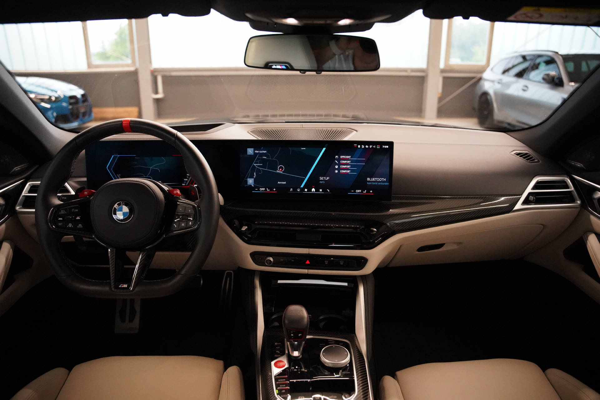 BMW M4 Cabrio Competition M xDrive-image-11