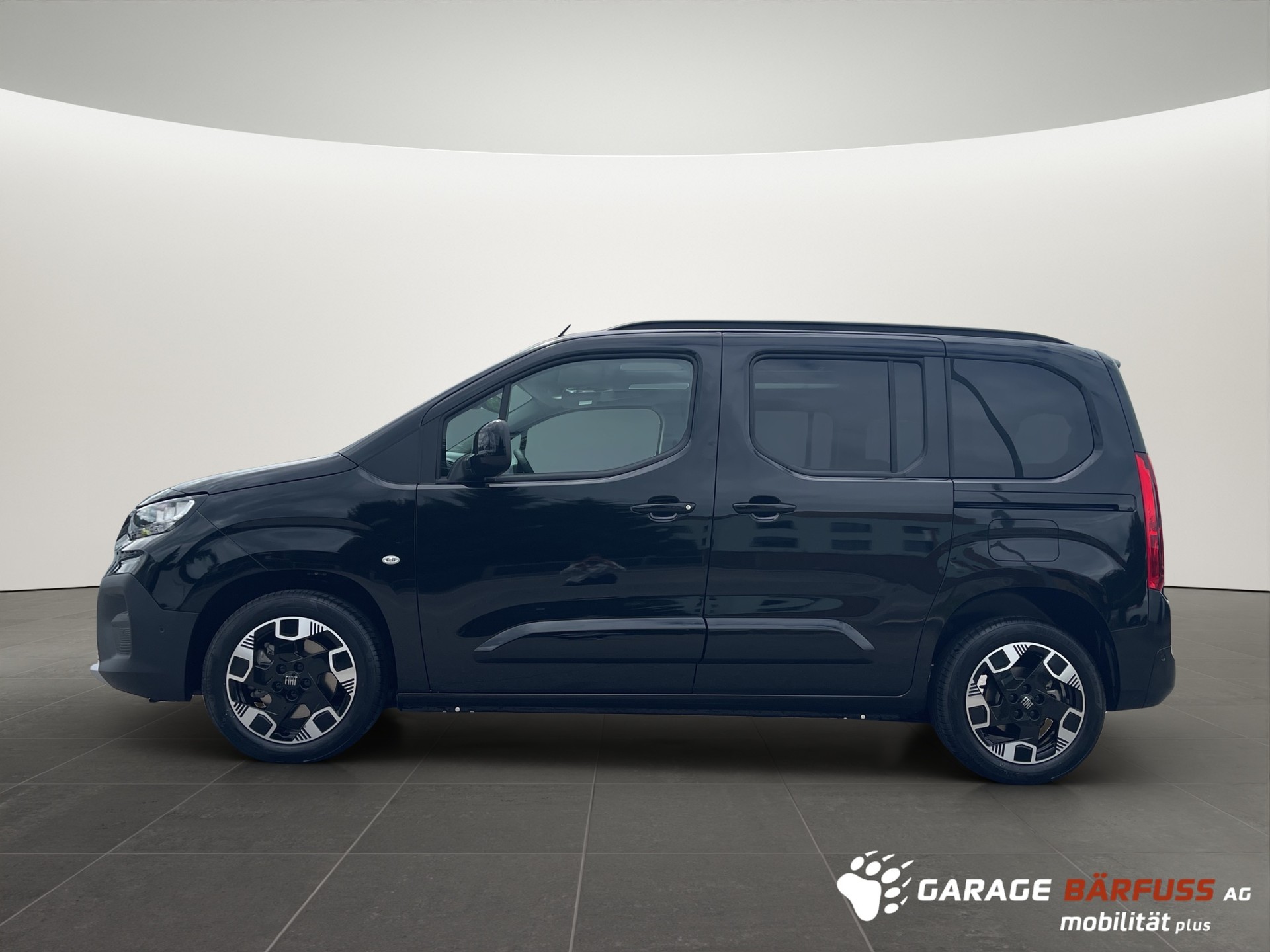 FIAT Qubo L 1.5 BlueHDi La Prima-image-2