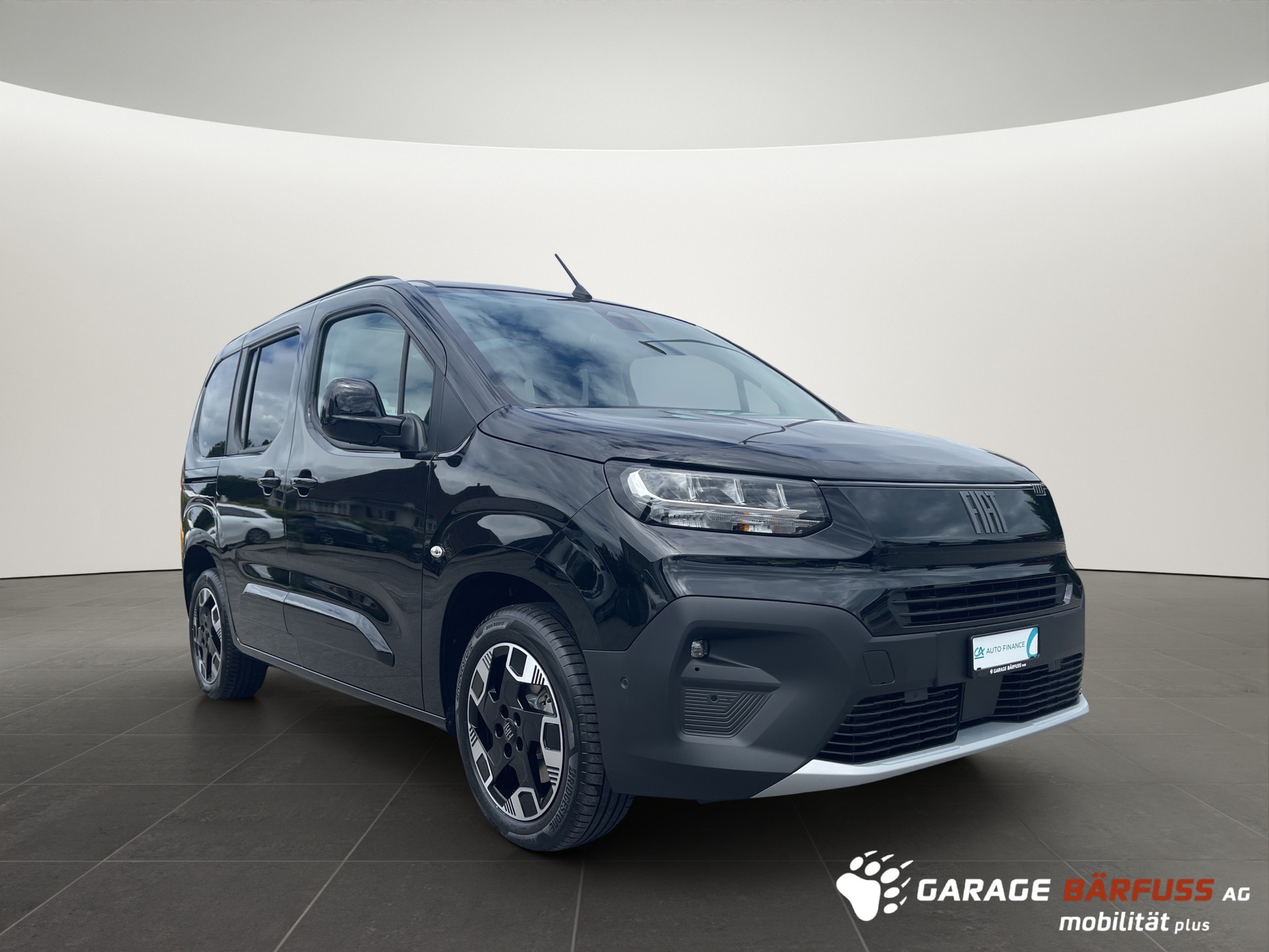 FIAT Qubo L 1.5 BlueHDi La Prima-image-9