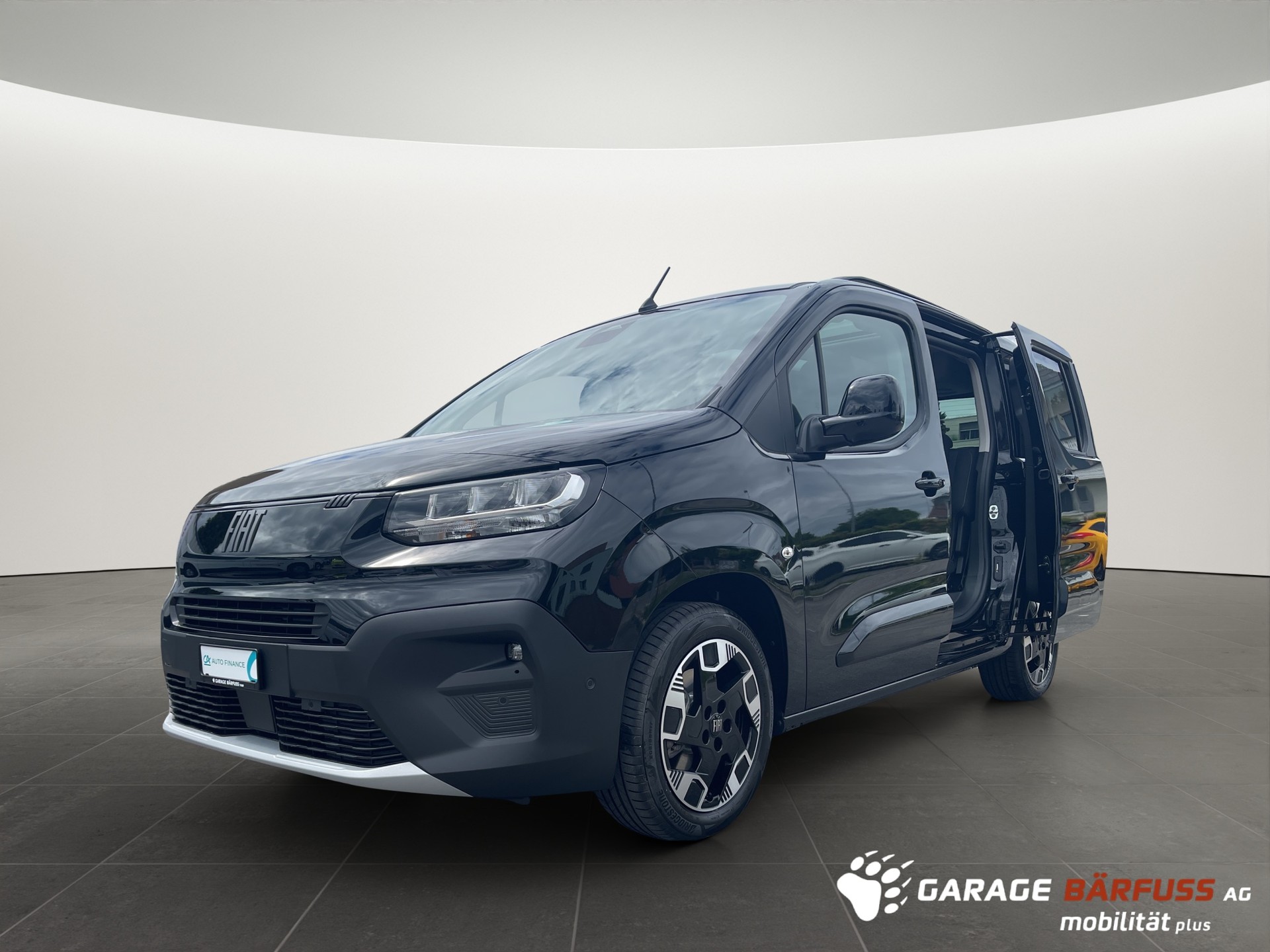 FIAT Qubo L 1.5 BlueHDi La Prima-image-1