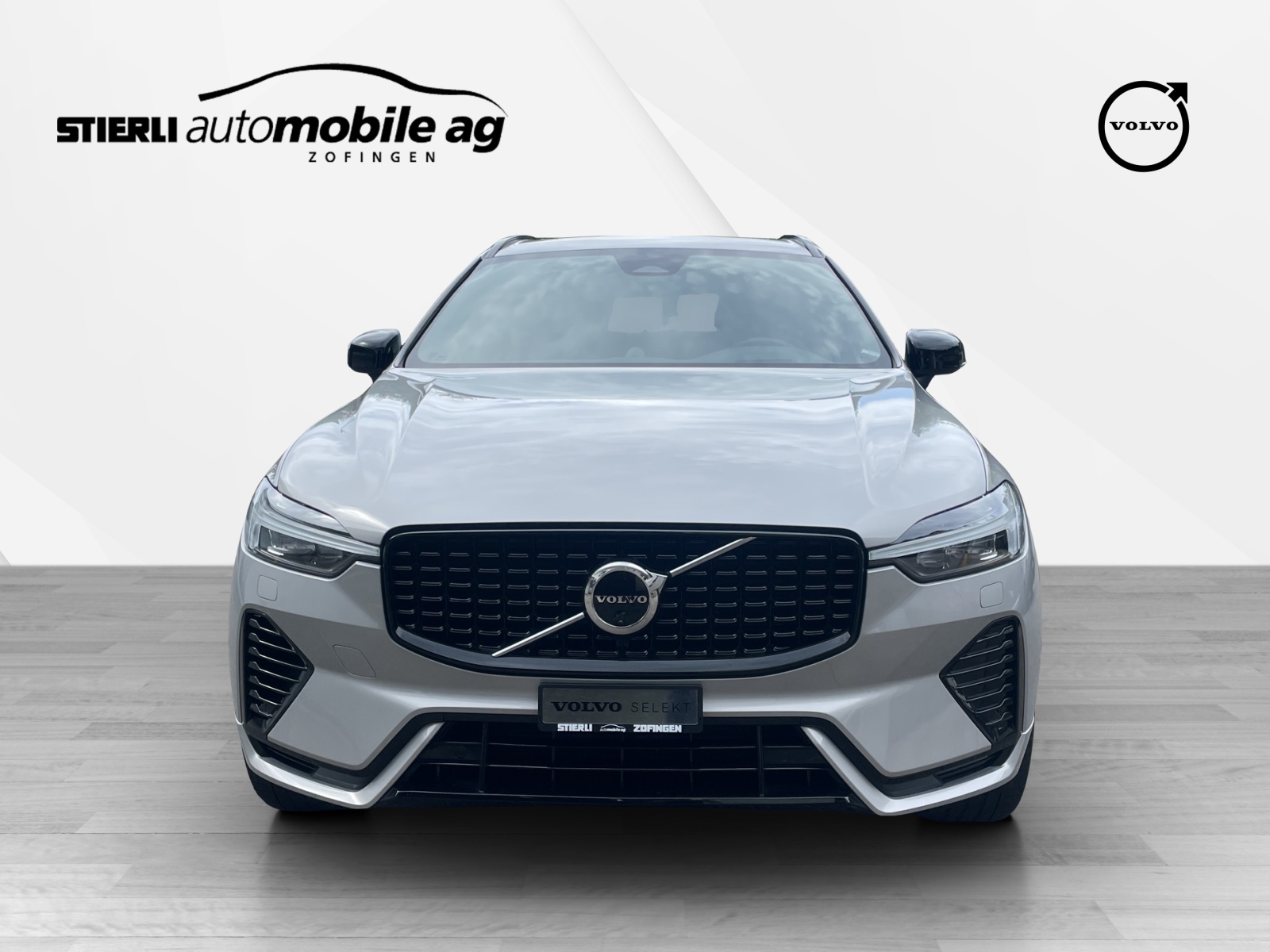 VOLVO XC60 2.0 T6 TE Ultimate Dark eAWD-showroom-element-1