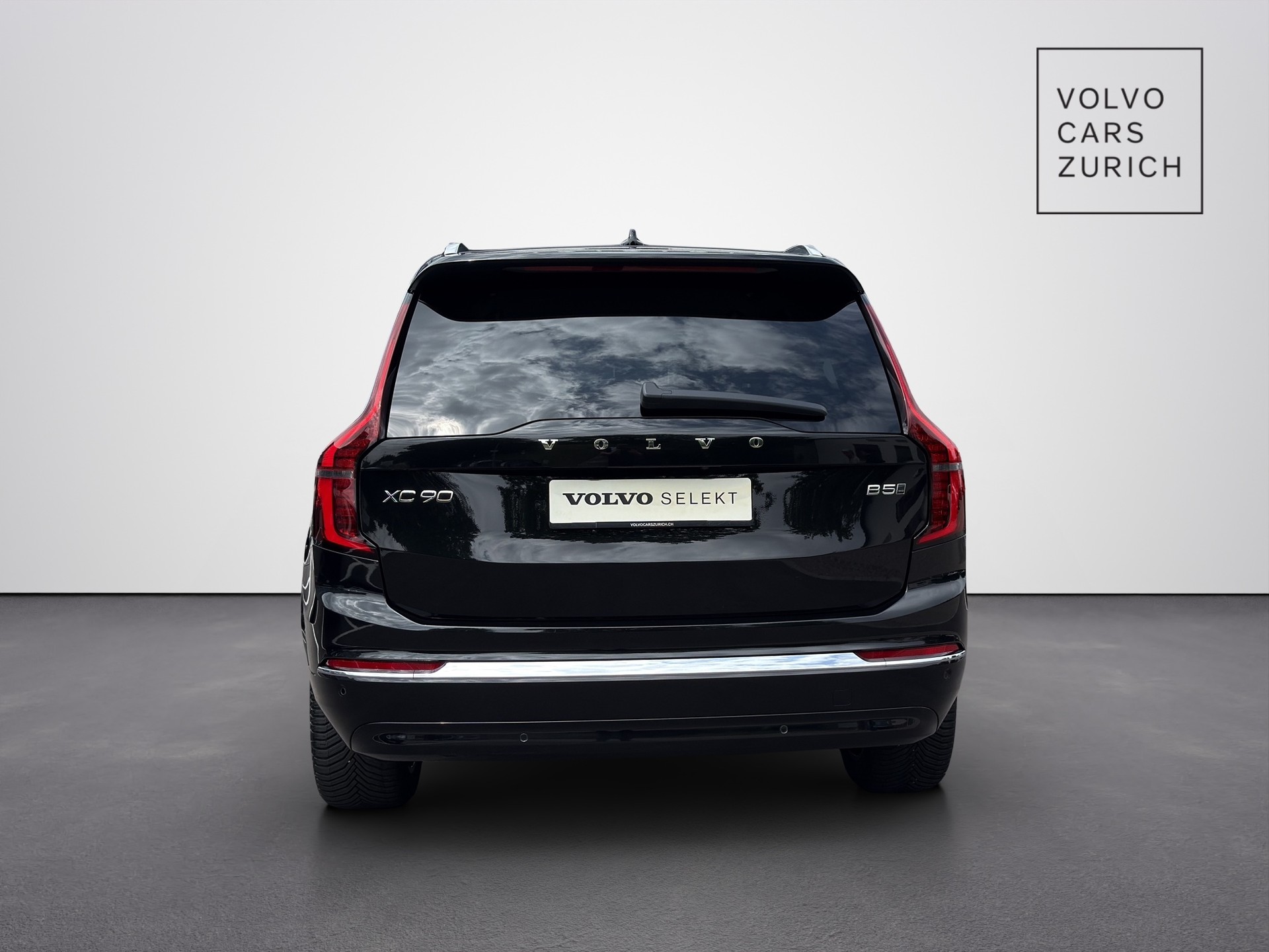 VOLVO XC90 2.0 B5 MH Plus Bright AWD-image-5