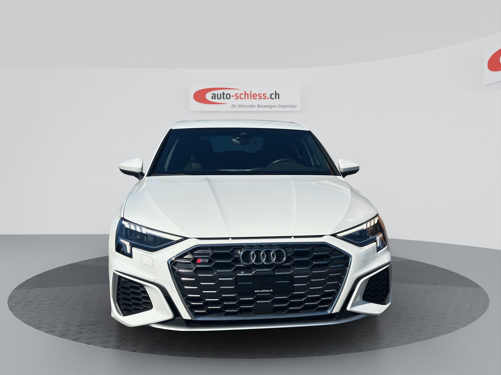 AUDI S3 Sportback 2.0 TFSI quattro S-tronic-showroom-element-1