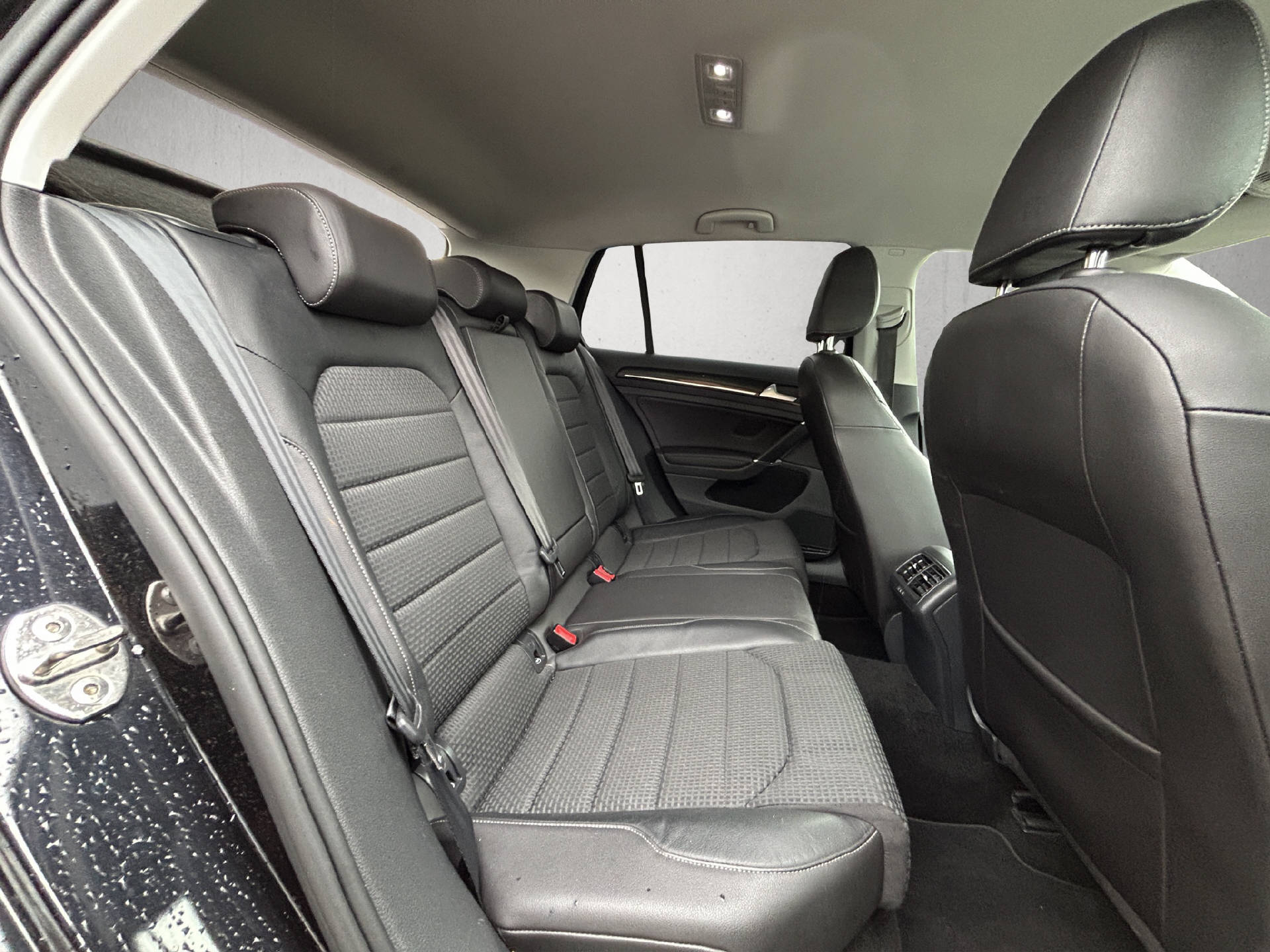 VW Golf VII 1.4 TSI ACT Highline DSG-image-19