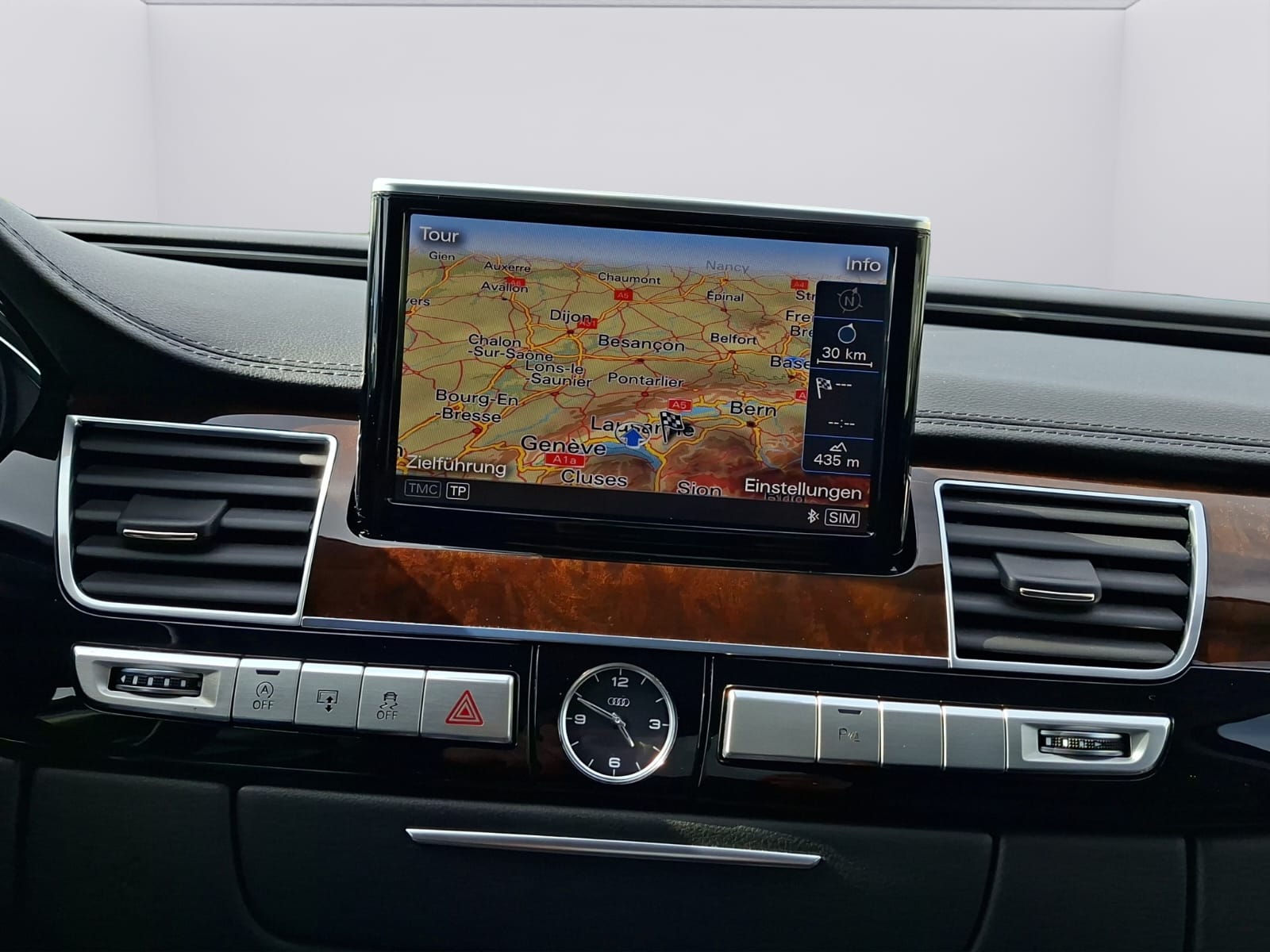 AUDI A8 3.0 TDI ultra quattro tiptronic-image-15
