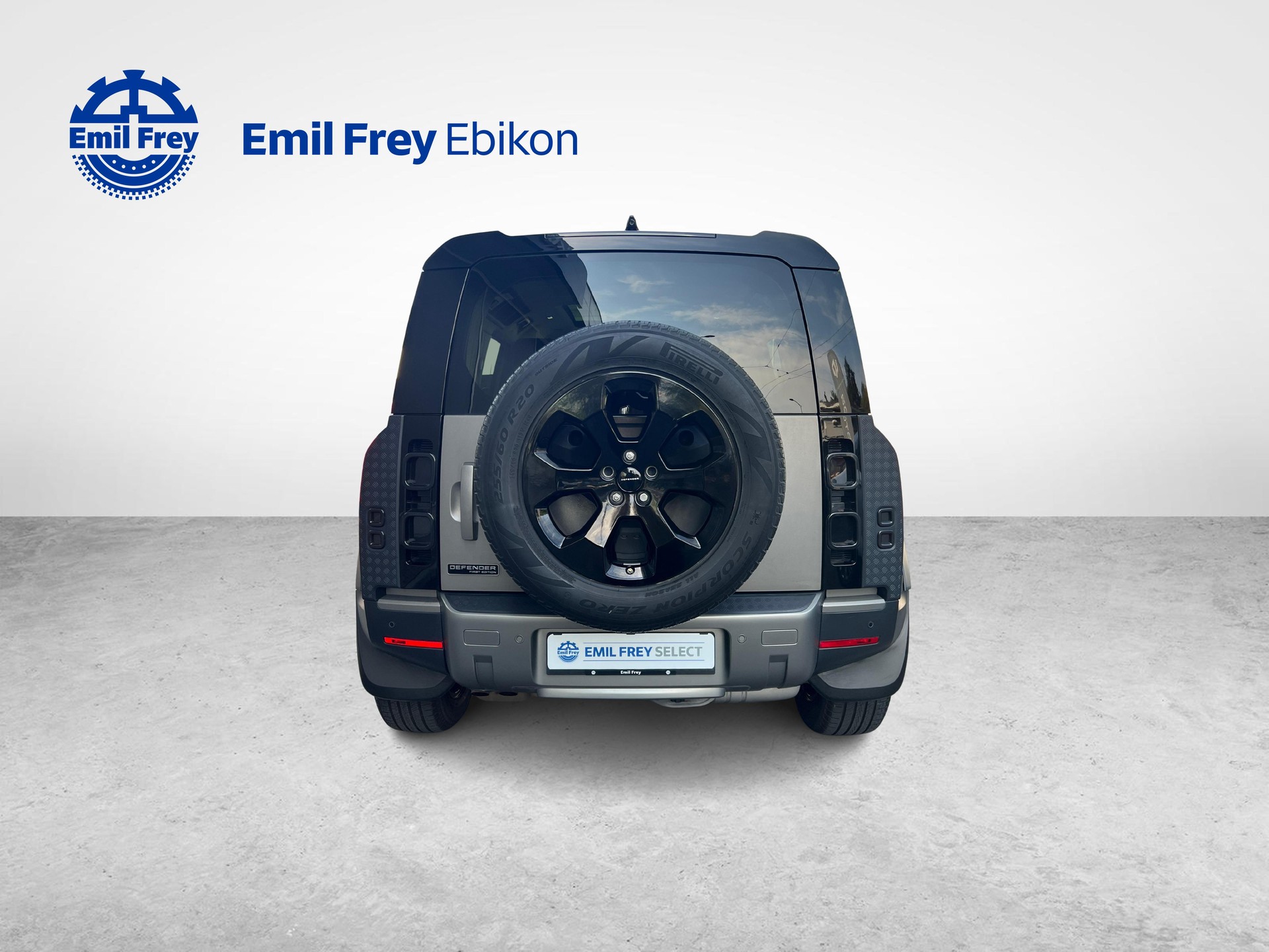 LAND ROVER Defender 110 2.0 SD4 240 First Edition-showroom-element-3