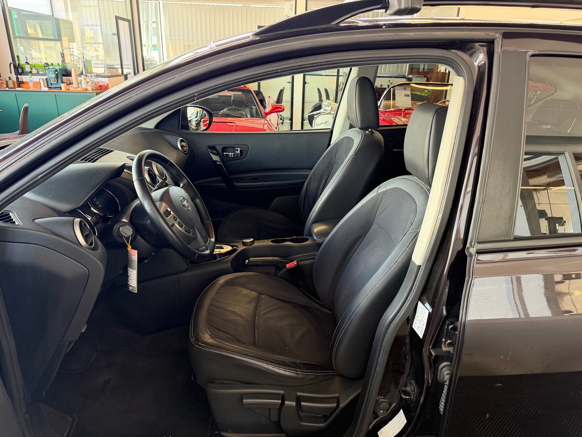 NISSAN Qashqai 2.0 4WD acenta XTronic CVT-image-11