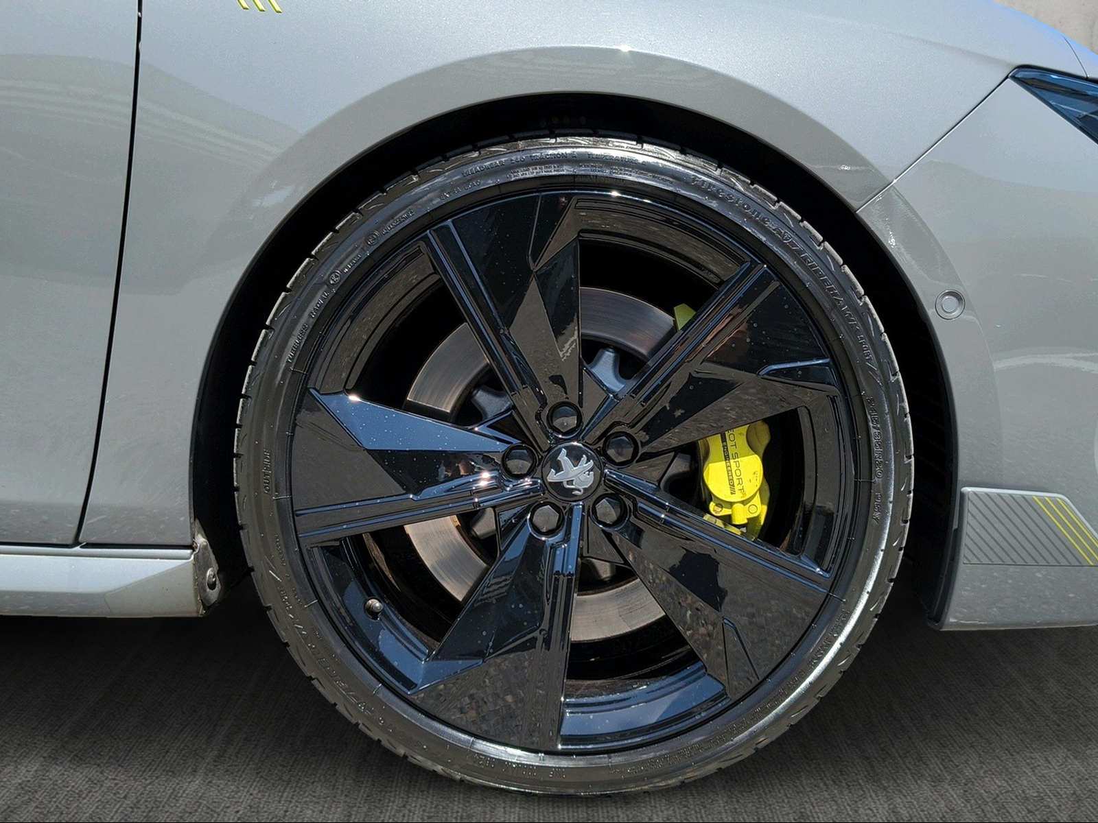 PEUGEOT 508 SW 1.6 Plug-in Hybrid4 PSE-image-8