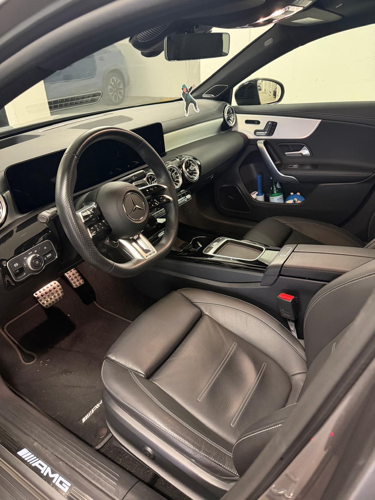 MERCEDES-BENZ A 35 AMG 4matic-image-6