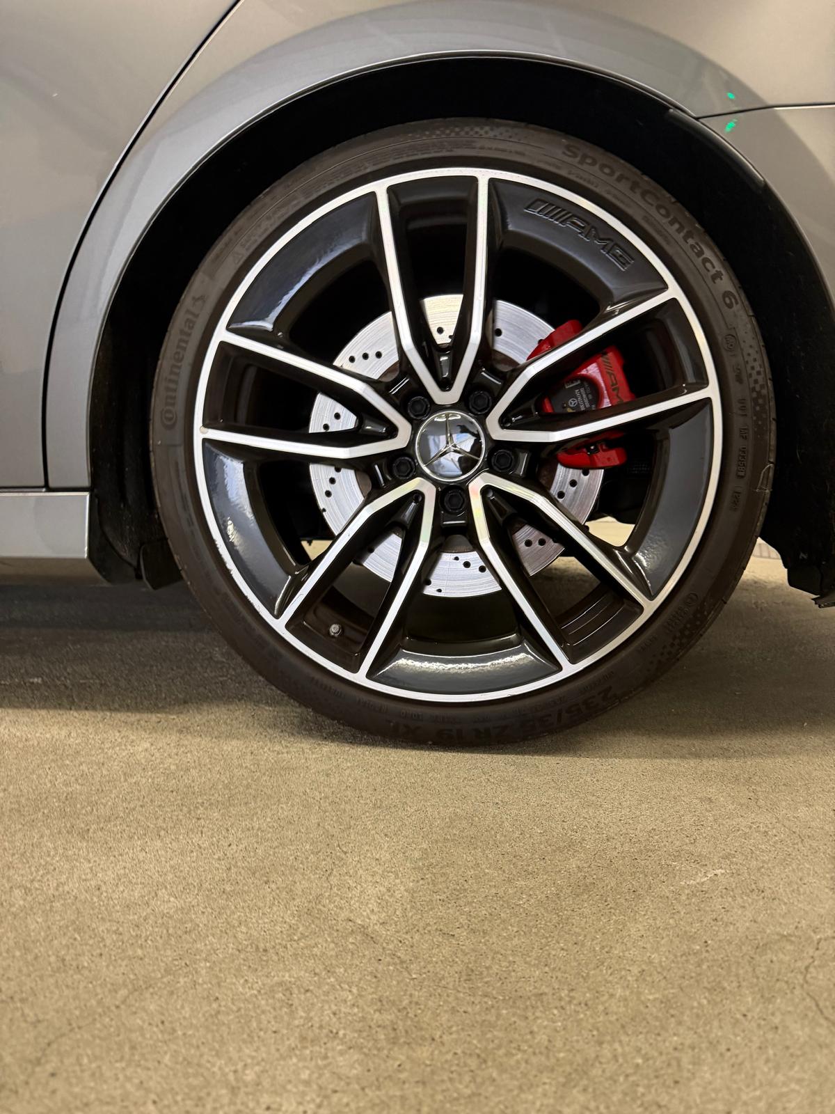 MERCEDES-BENZ A 35 AMG 4matic-image-11