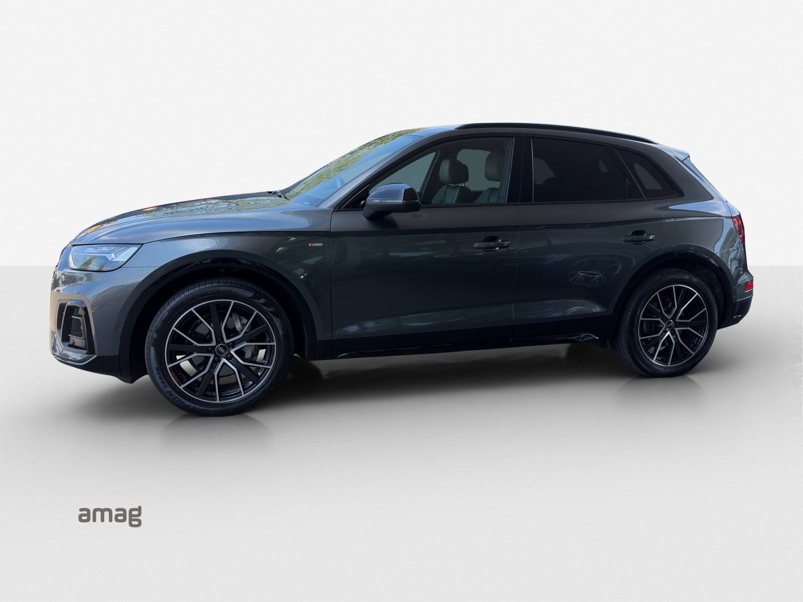 AUDI Q5 40 TDI Black Edition quattro S-tronic-showroom-element-1