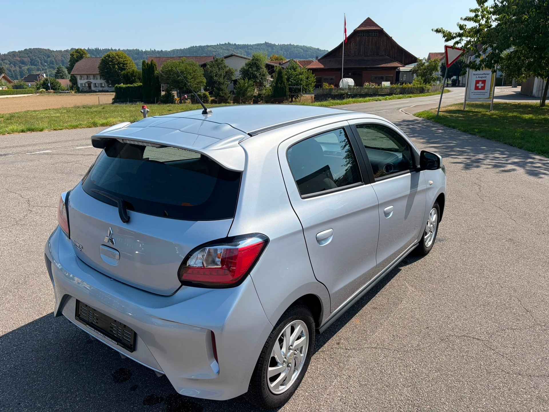 MITSUBISHI Space Star 1.2 CVT Invite-image-13