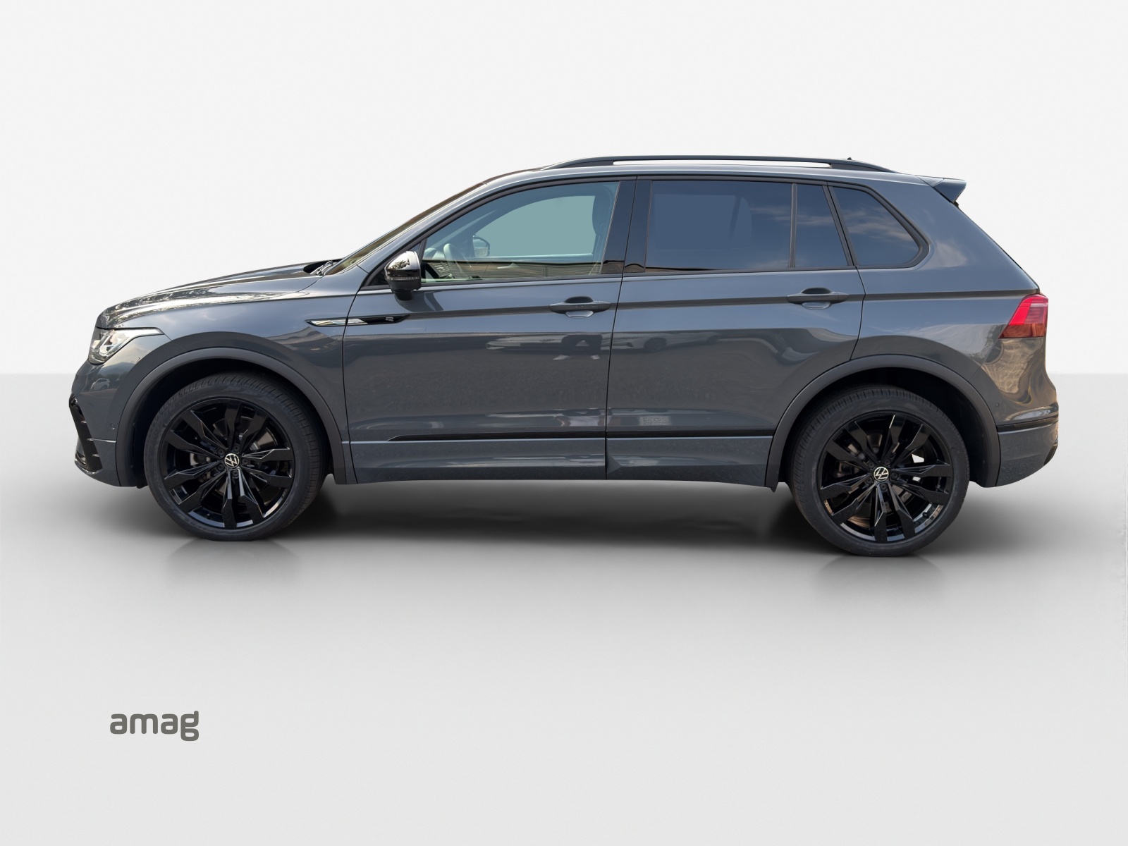 VW Tiguan 2.0TSI R-Line 4Motion DSG-showroom-element-1