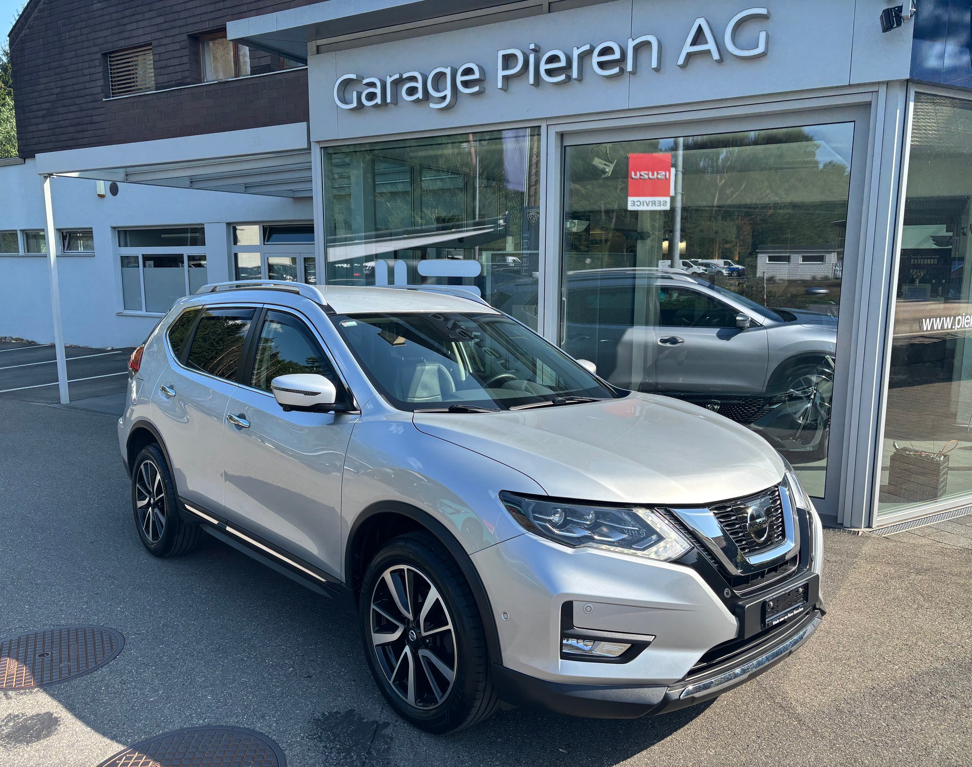 NISSAN X-Trail 2.0dCi tekna 4x4