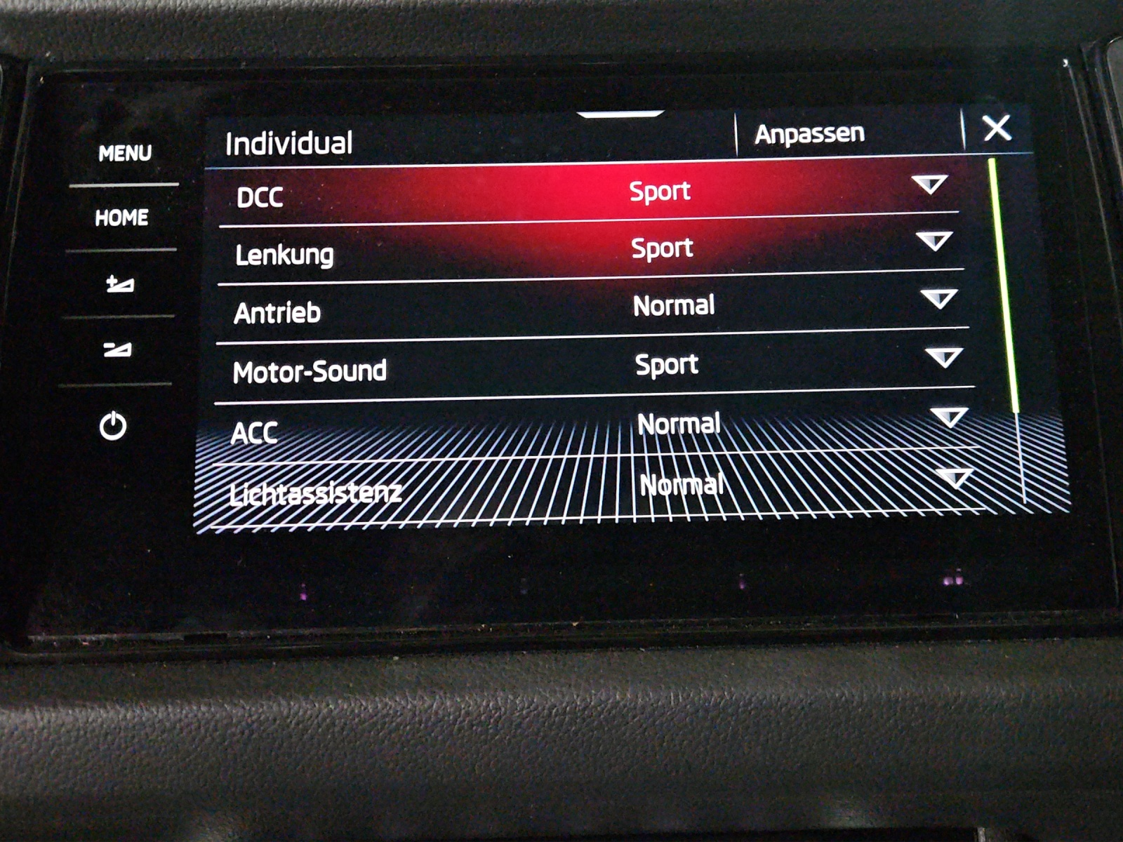 SKODA Kodiaq 2.0 TSI 4x4 RS-image-19