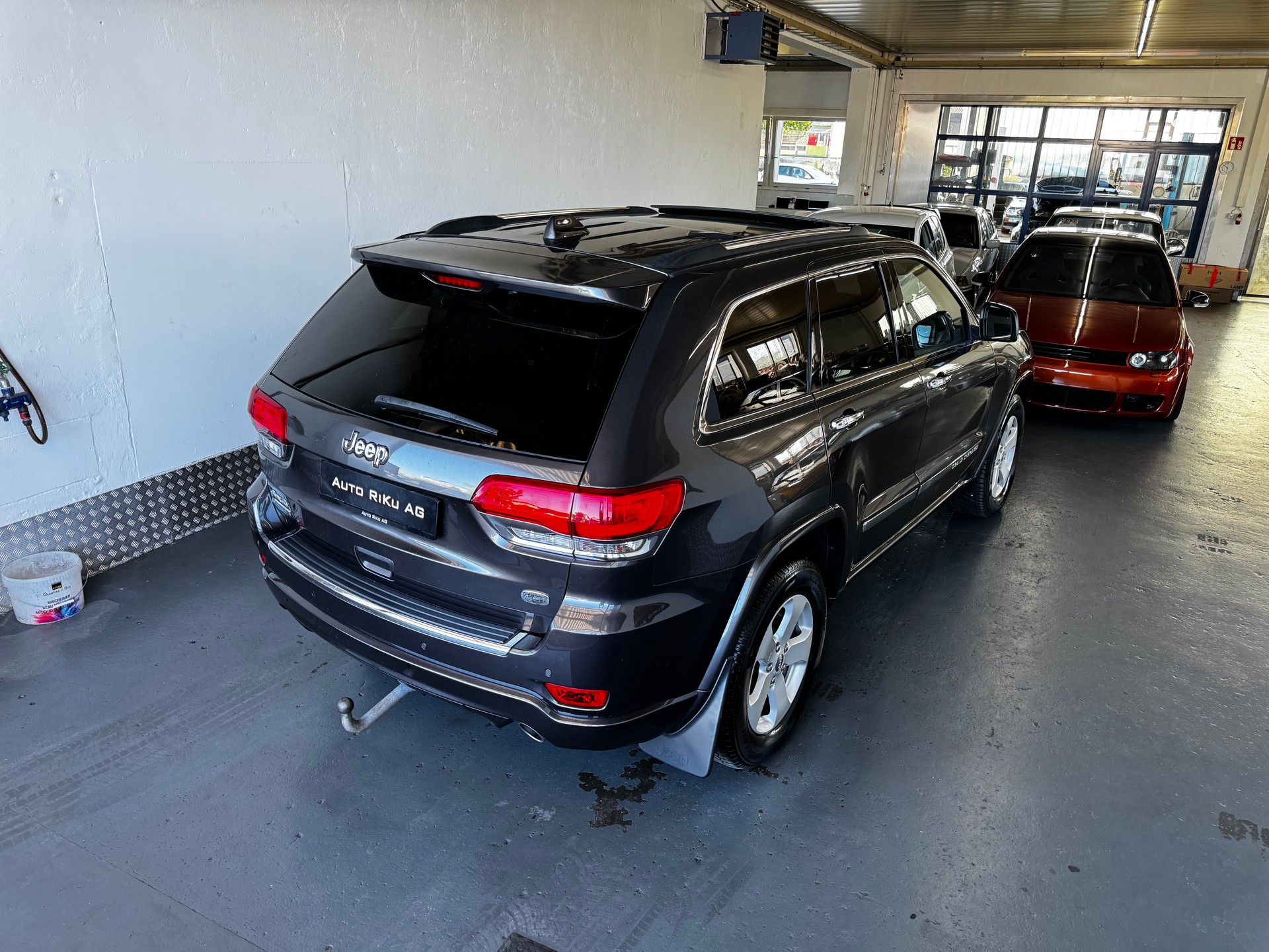 JEEP Grand Cherokee 3.0 CRD Overland Automatic-image-7