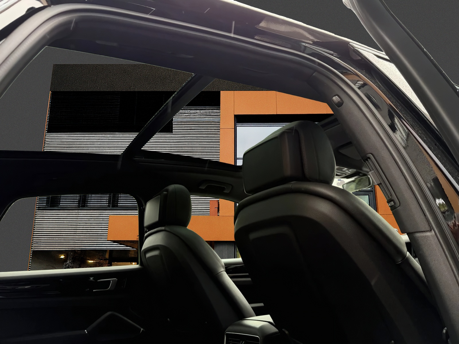 PORSCHE Cayenne 3.0 V6 / Pano-20Zoll-Standheiz-Bose-image-8
