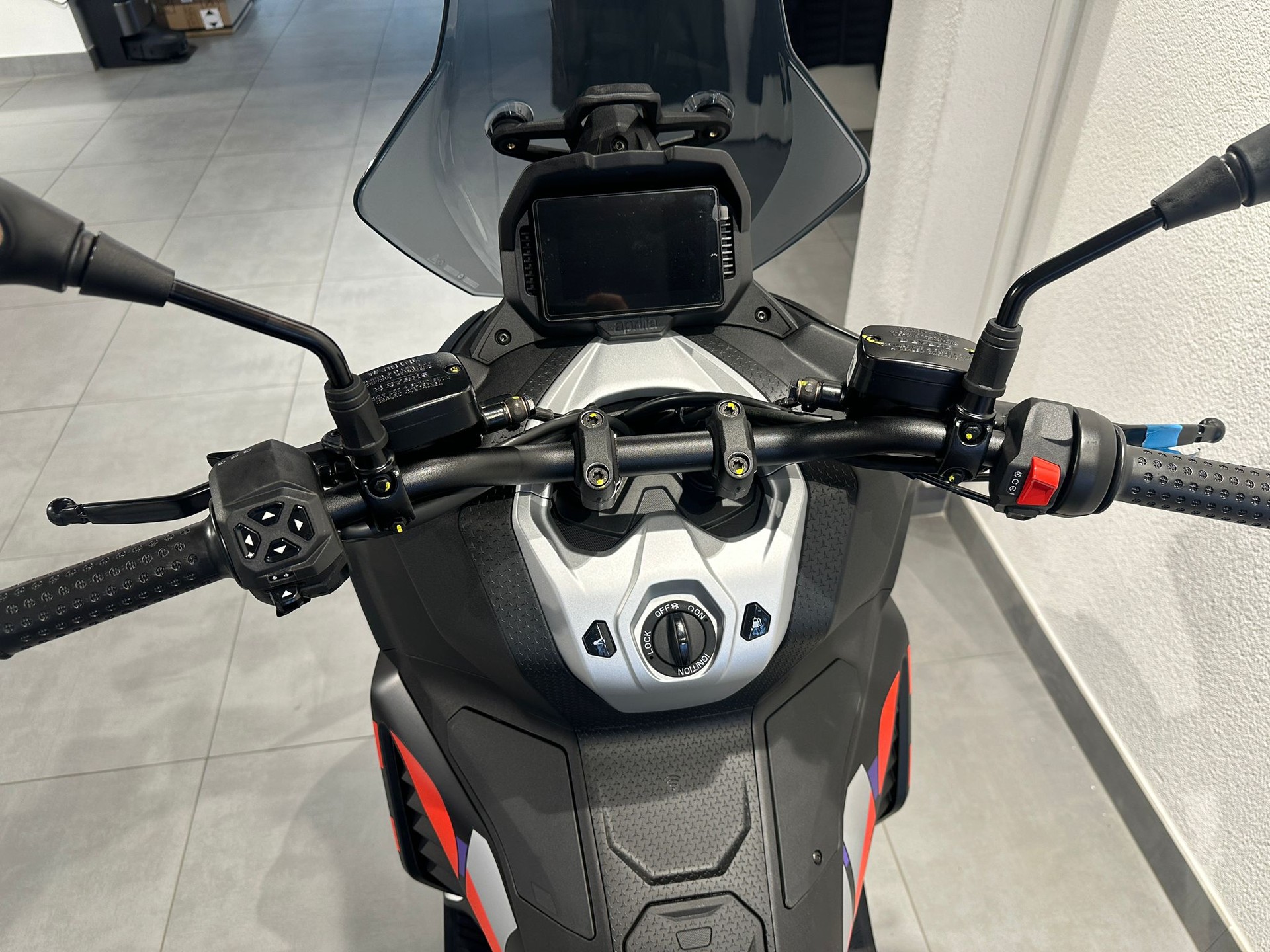 APRILIA Aprilia SR GT 400 Replica | Neu | Ab Lager Verfügbar | Adventure Roller | Garantie-image-12