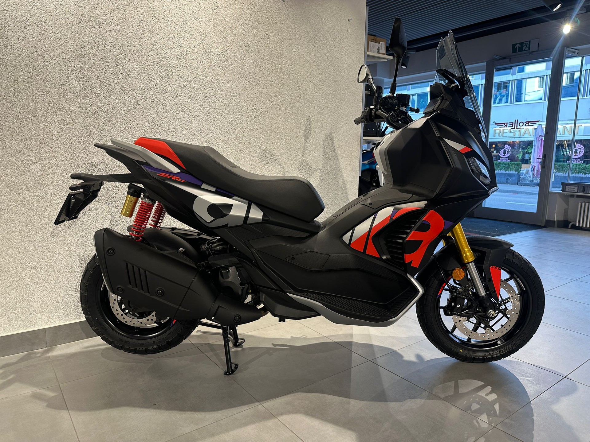 APRILIA Aprilia SR GT 400 Replica | Neu | Ab Lager Verfügbar | Adventure Roller | Garantie-image-2