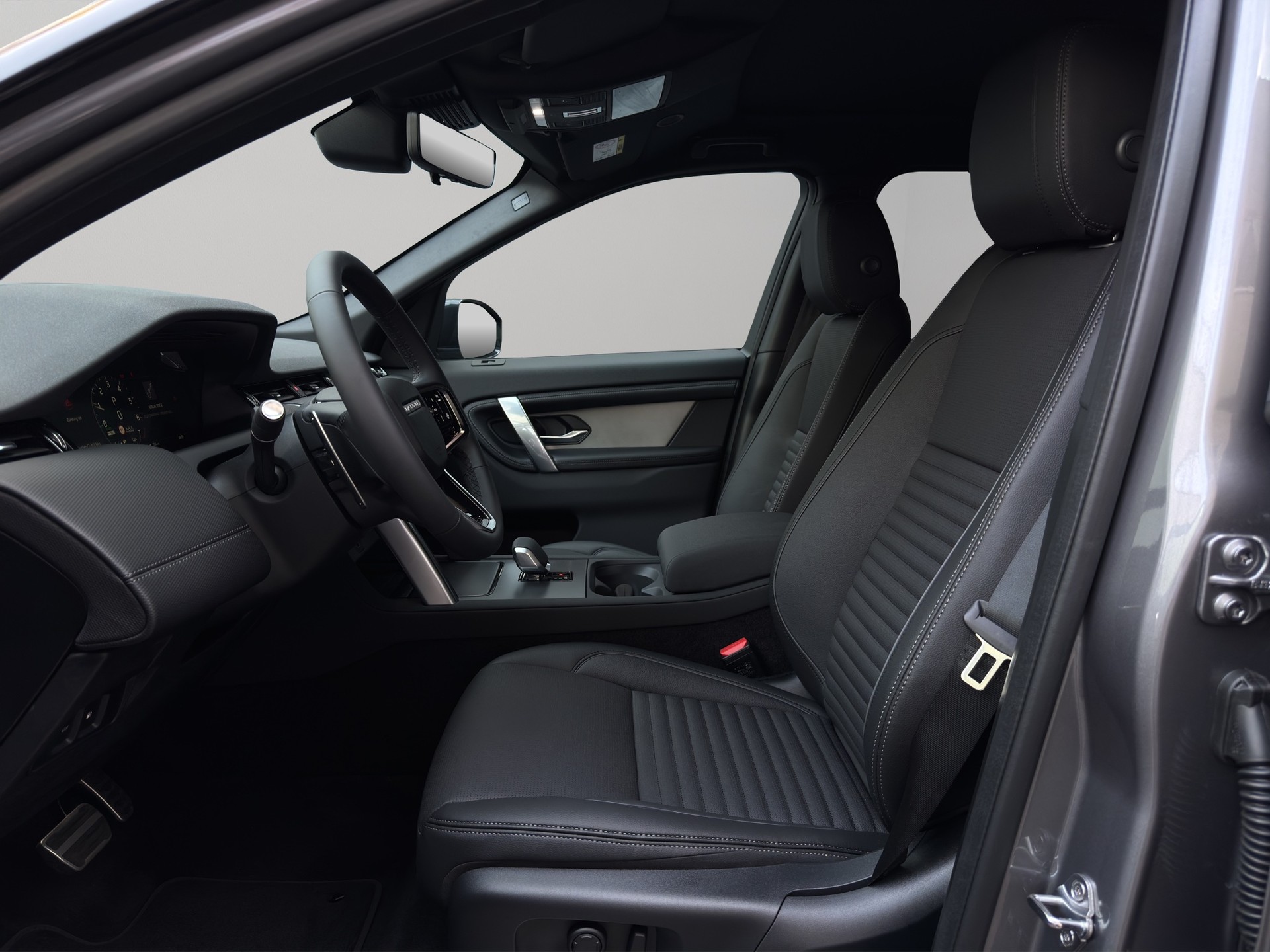 LAND ROVER Discovery Sport 1.5 T 270e Landmark-image-14