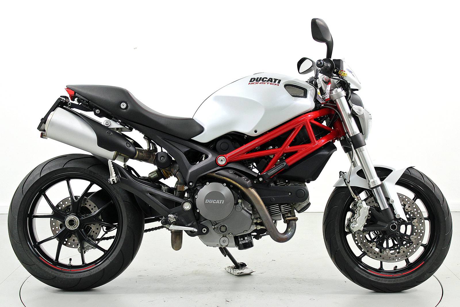 DUCATI Monster 796 ABS-image-3