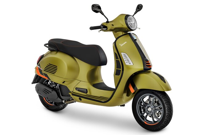 PIAGGIO Vespa GTS 125 Super Sport RST Euro 5+-showroom-element-1
